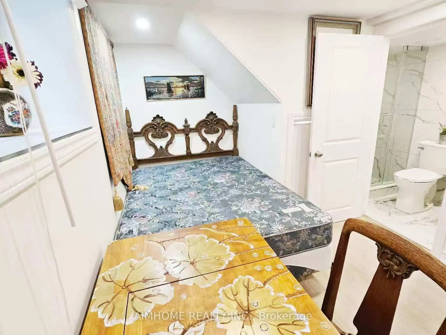 28 Castle Harbour Lane W