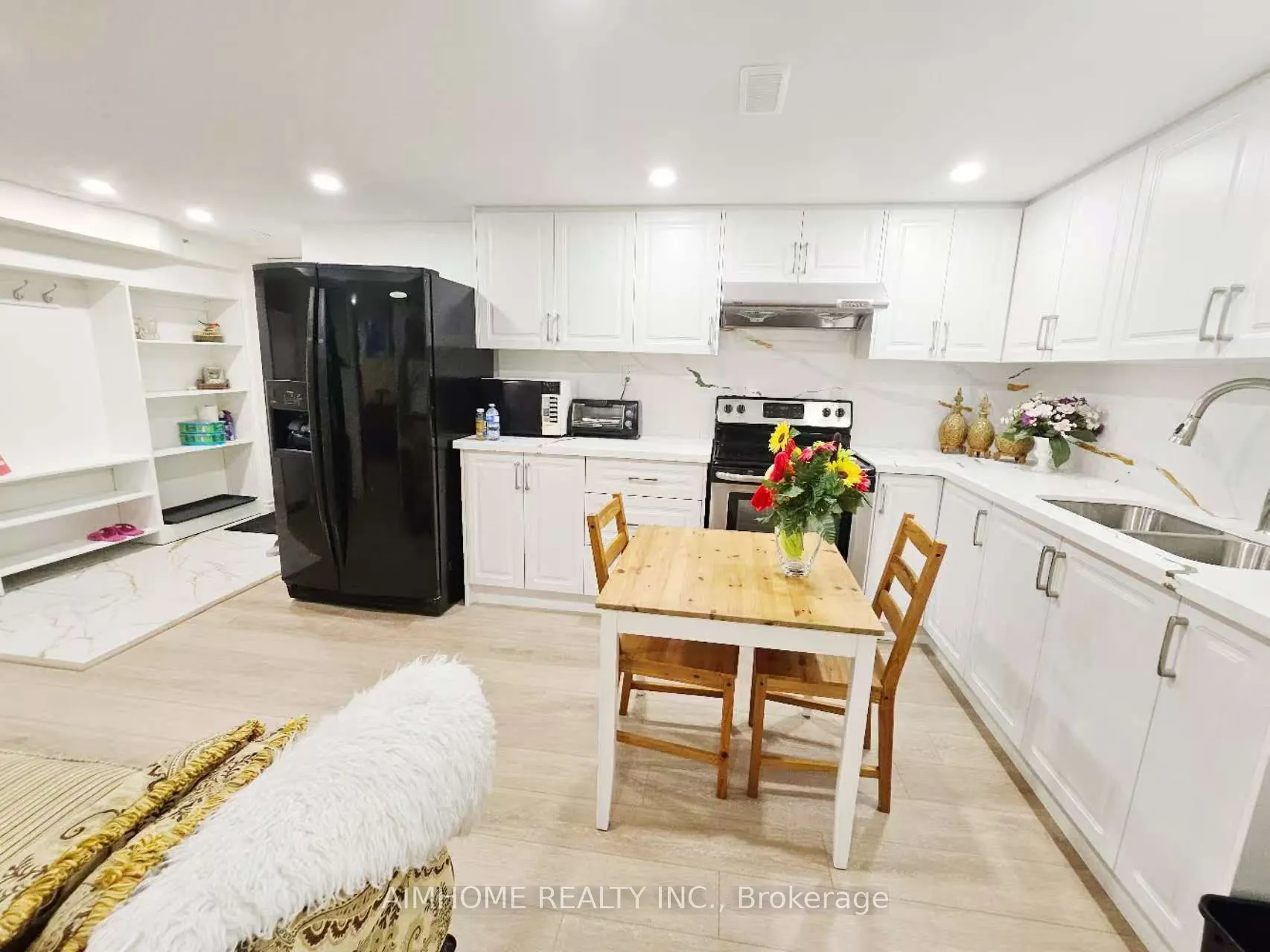 28 Castle Harbour Lane W