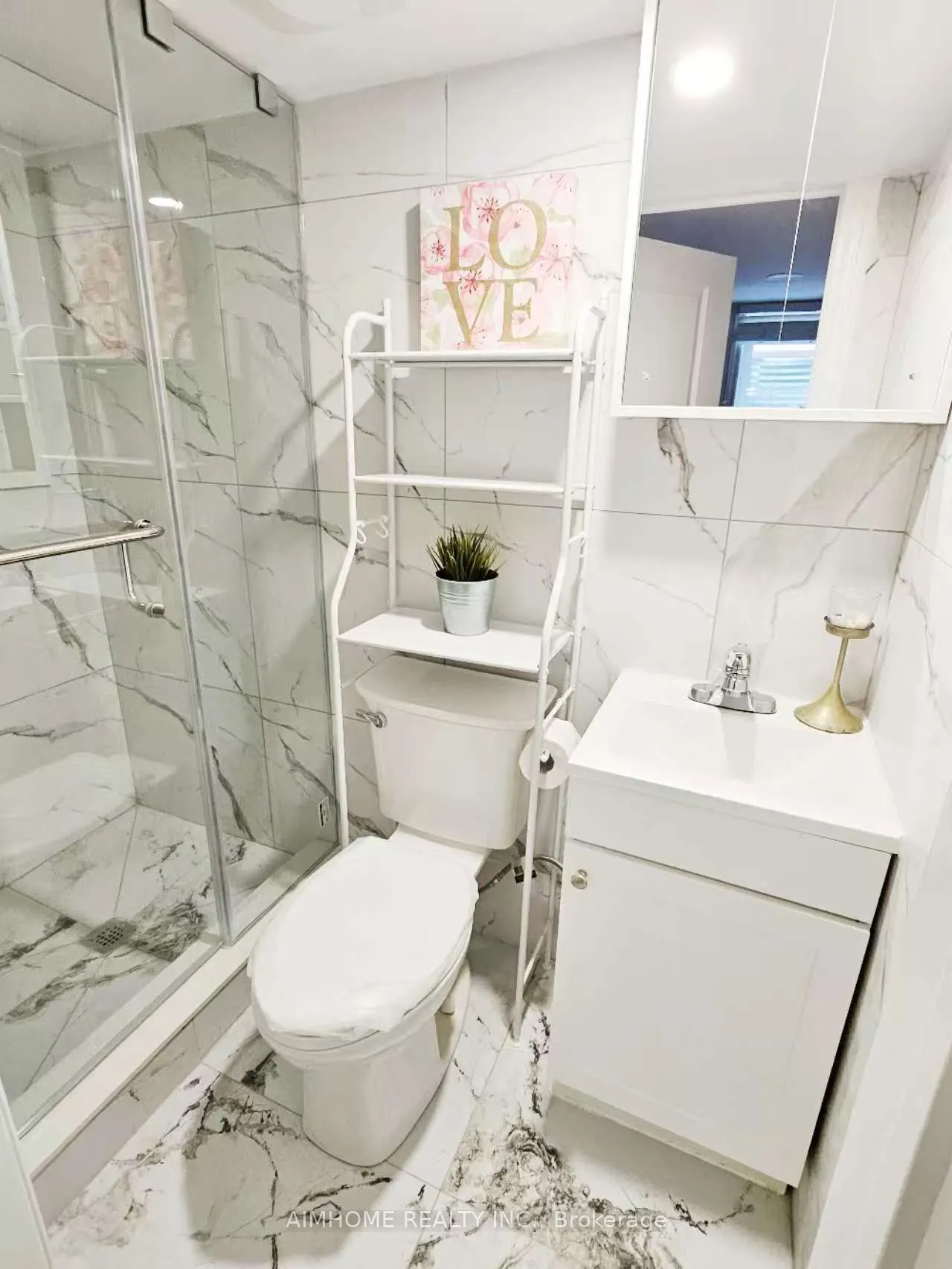 28 Castle Harbour Lane W