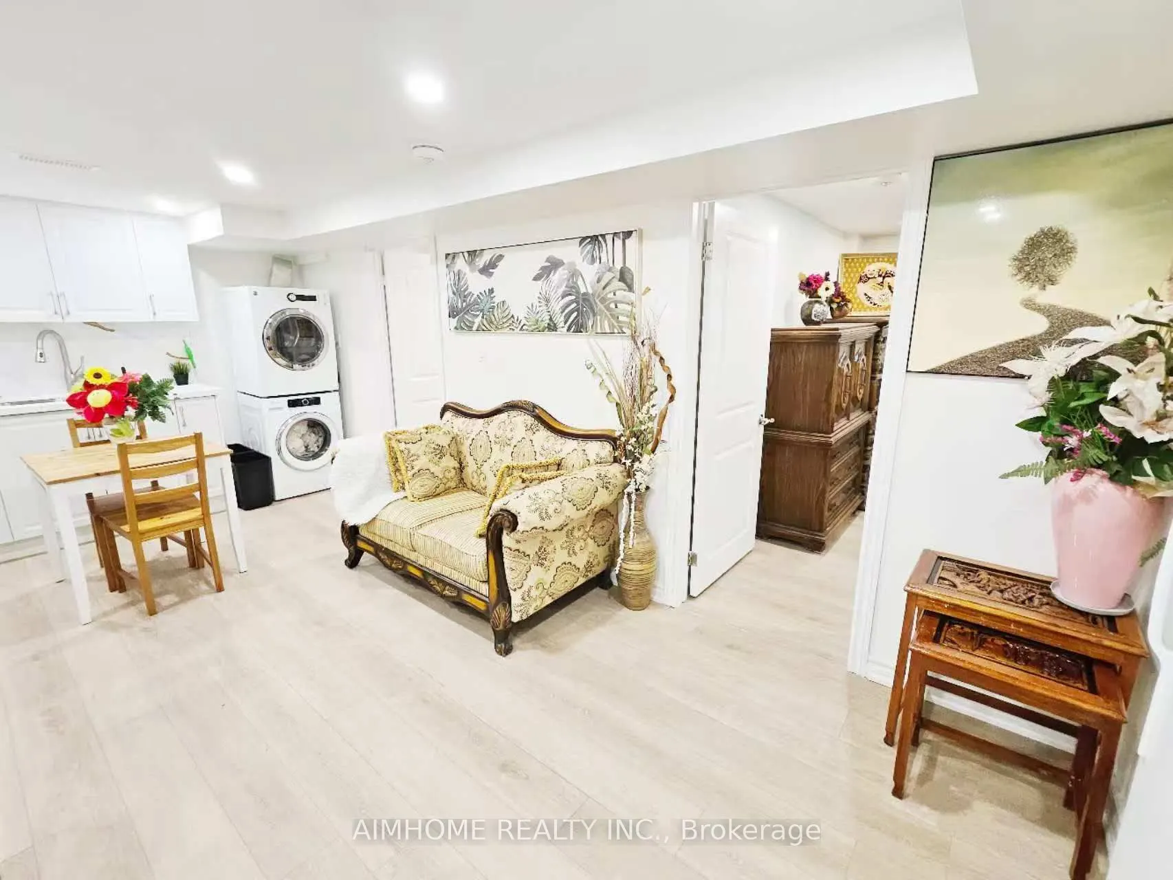 28 Castle Harbour Lane W