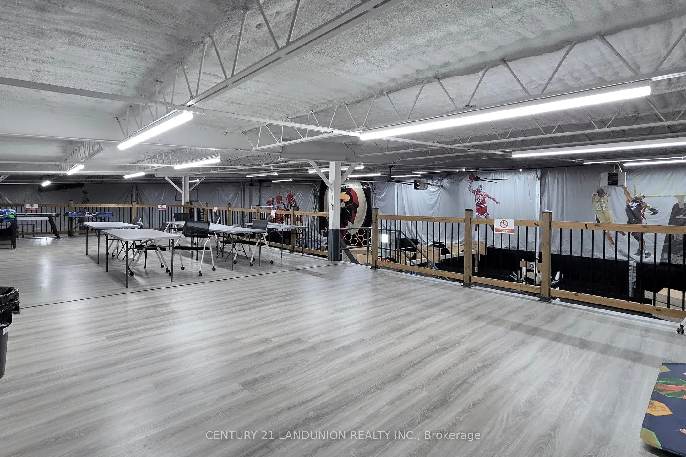 13291 warden Acres E