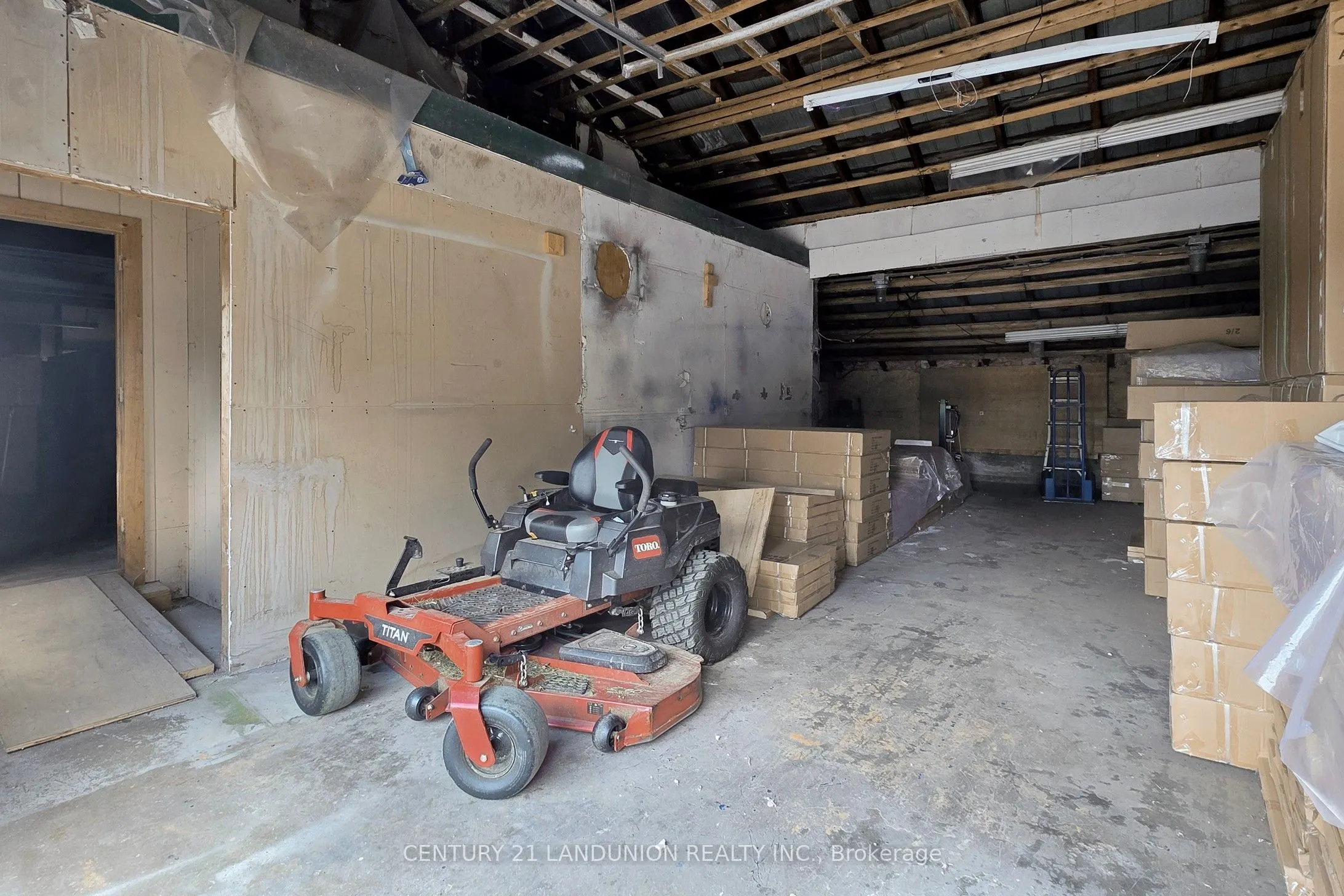 13291 warden Acres E