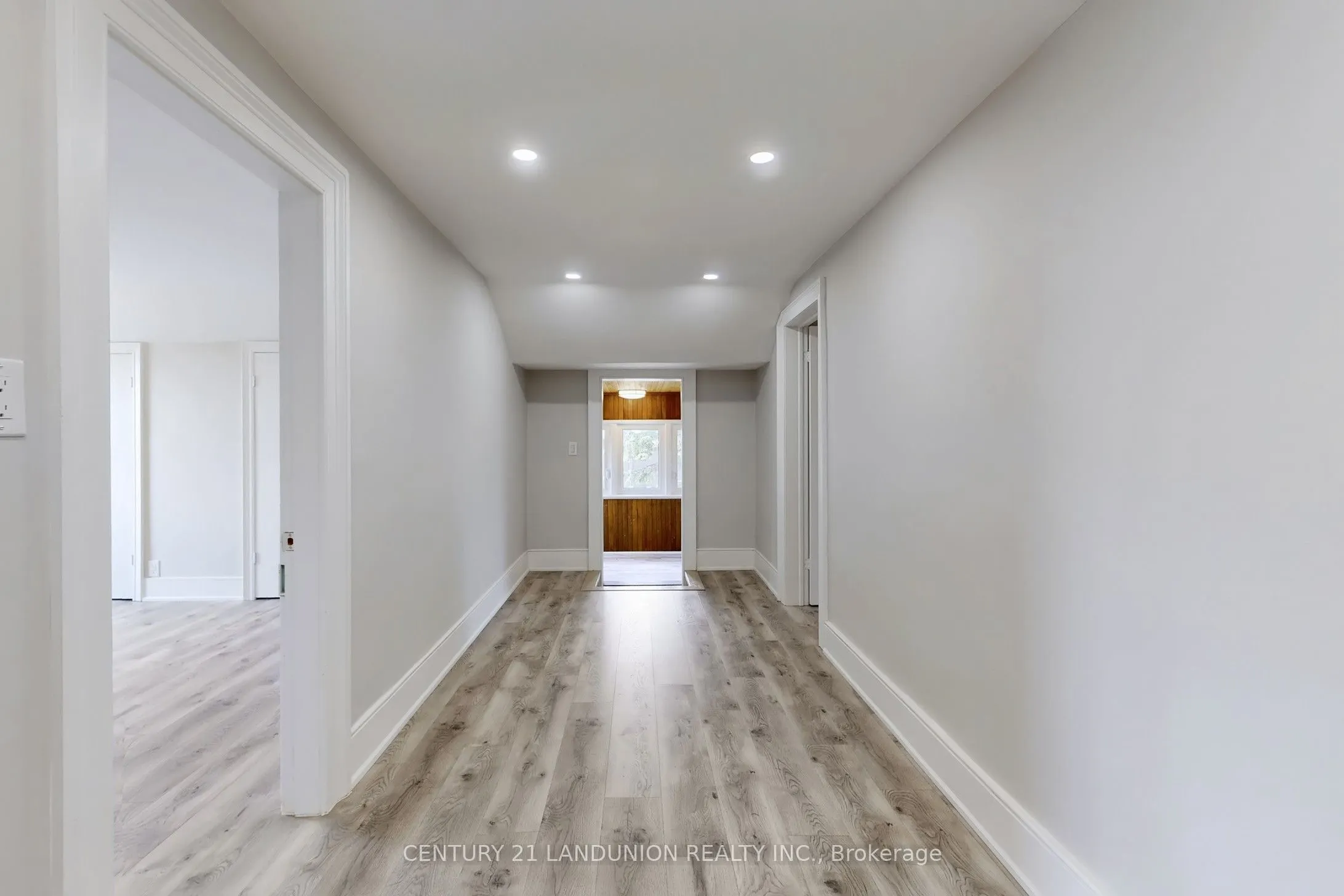 13291 warden Acres E