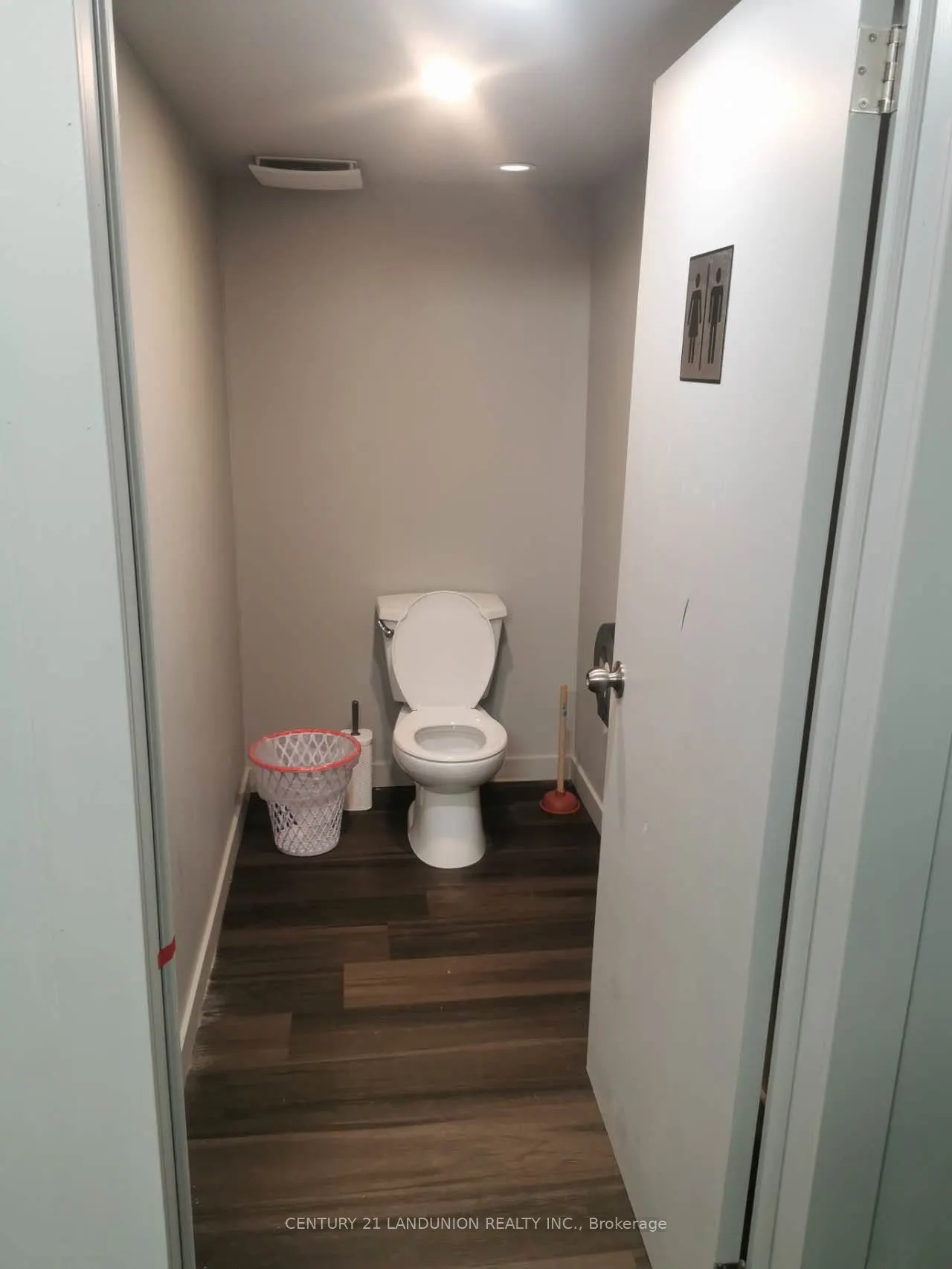 13291 warden Acres E