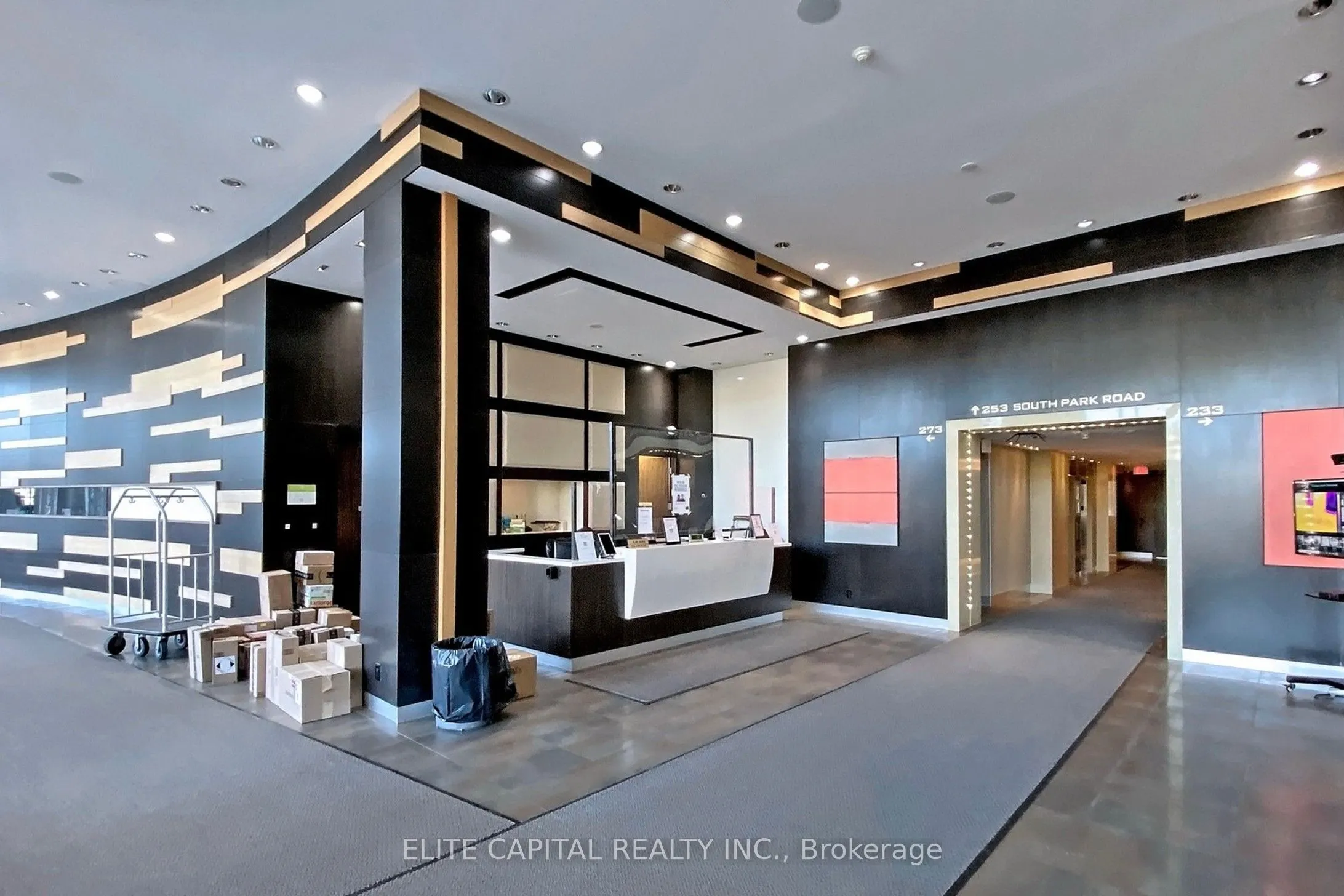 233 South Park Road, #805