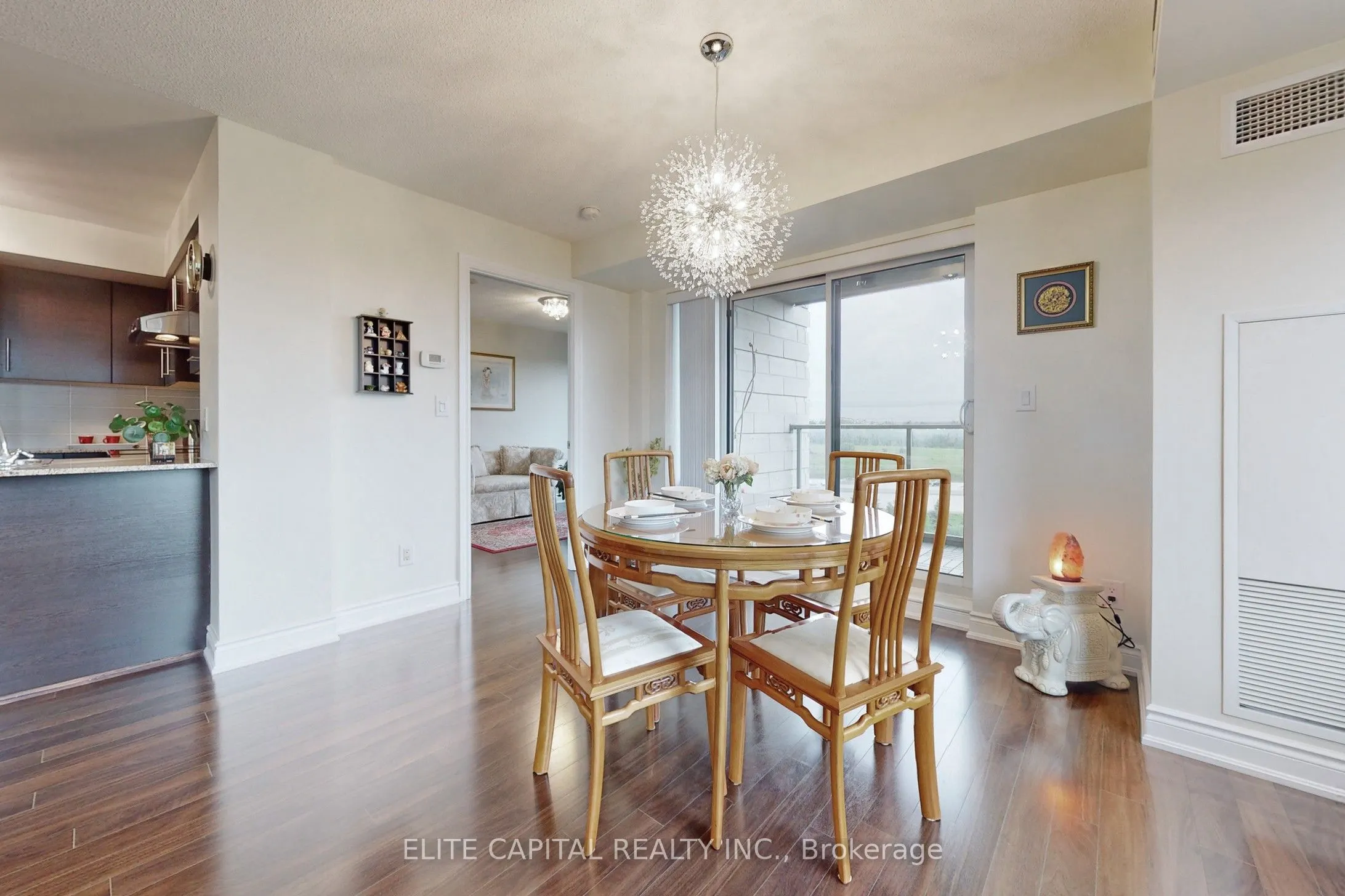 233 South Park Road, #805