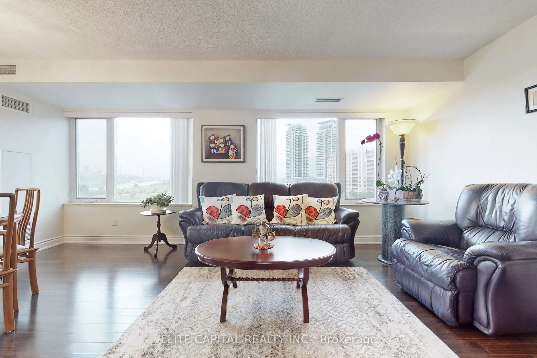 233 South Park Road, #805