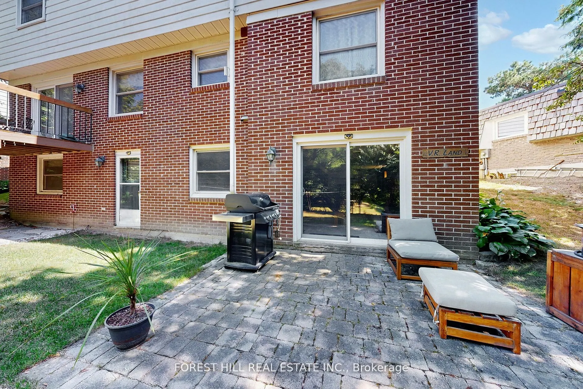 20 Thurgate Crescent