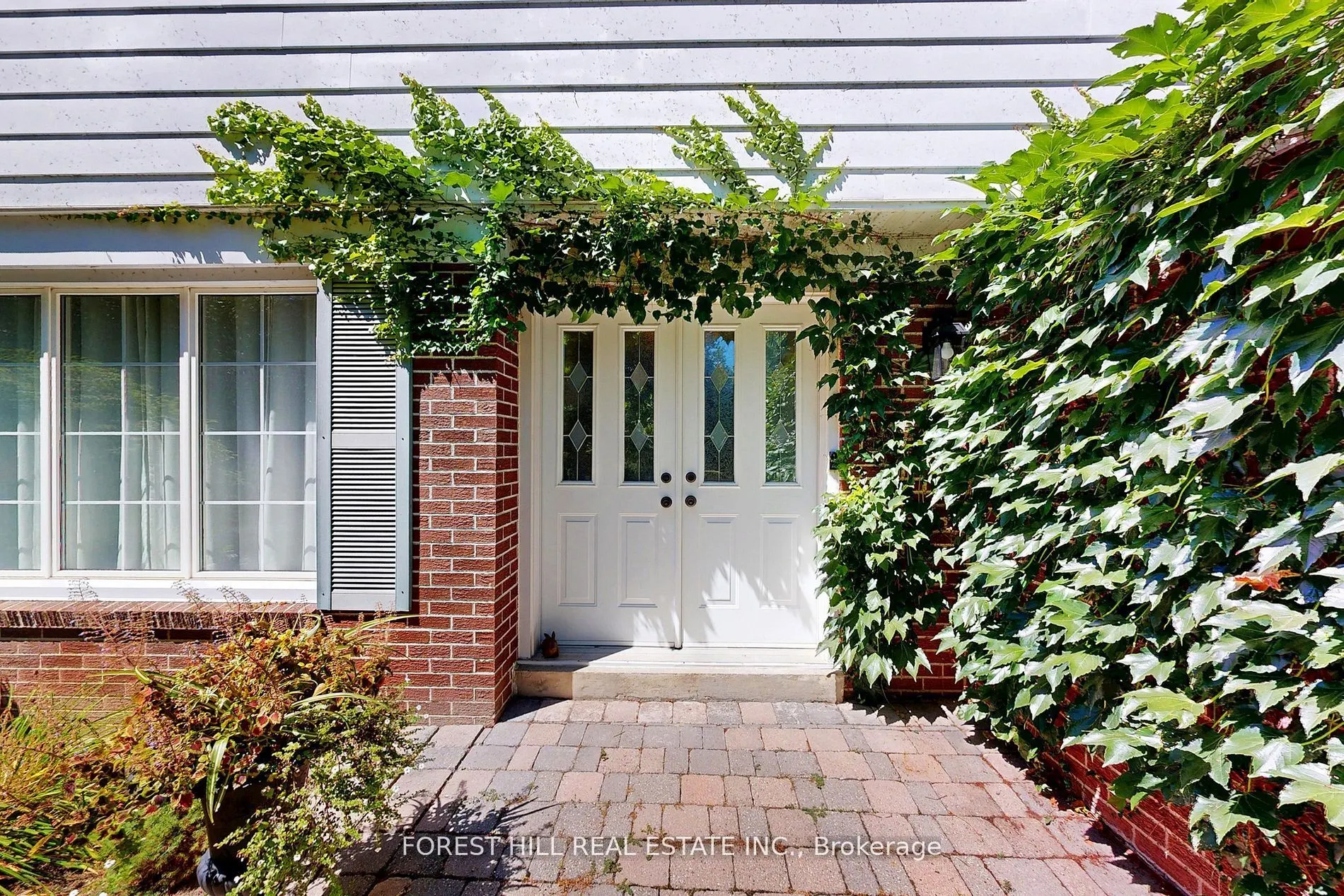 20 Thurgate Crescent