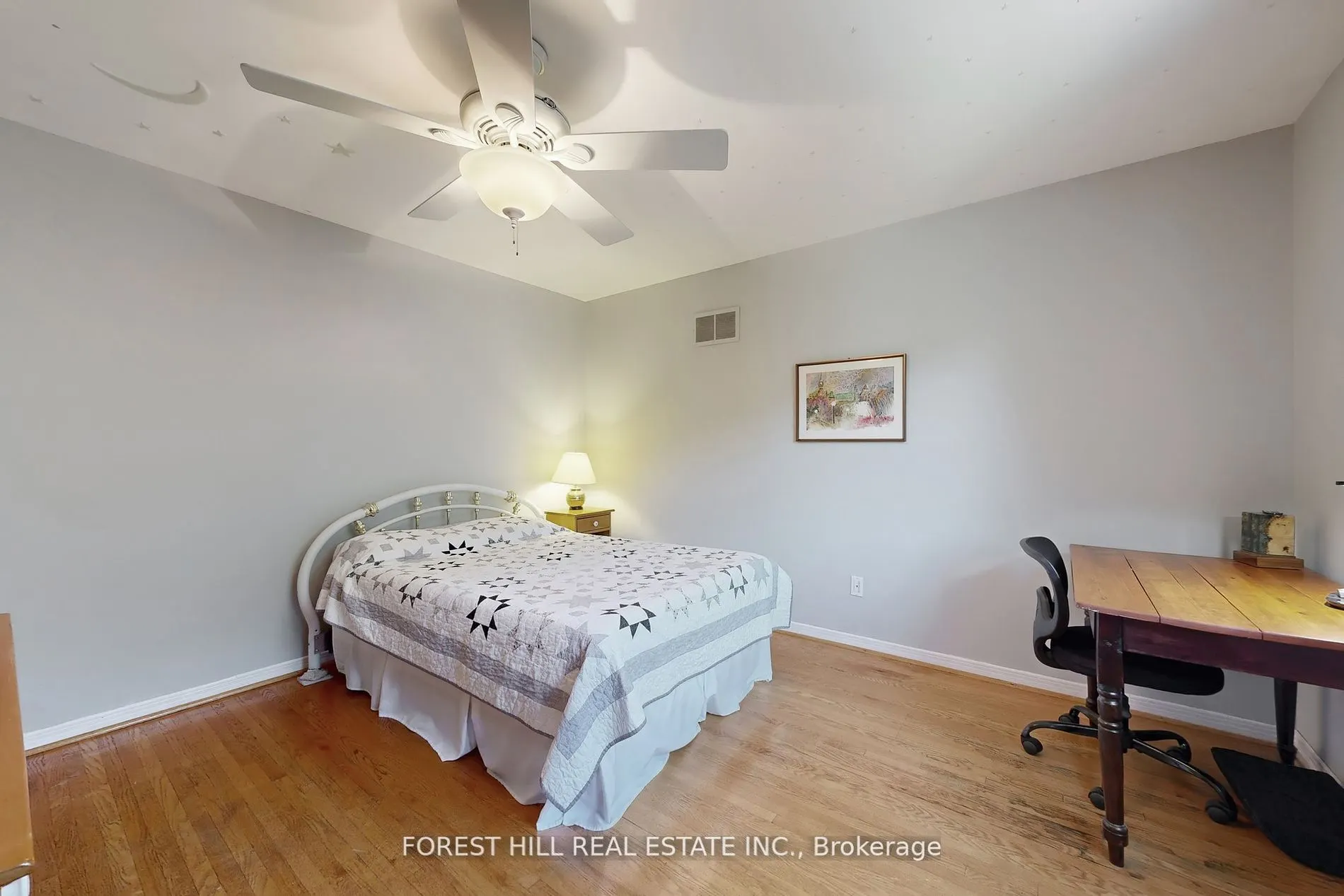 20 Thurgate Crescent