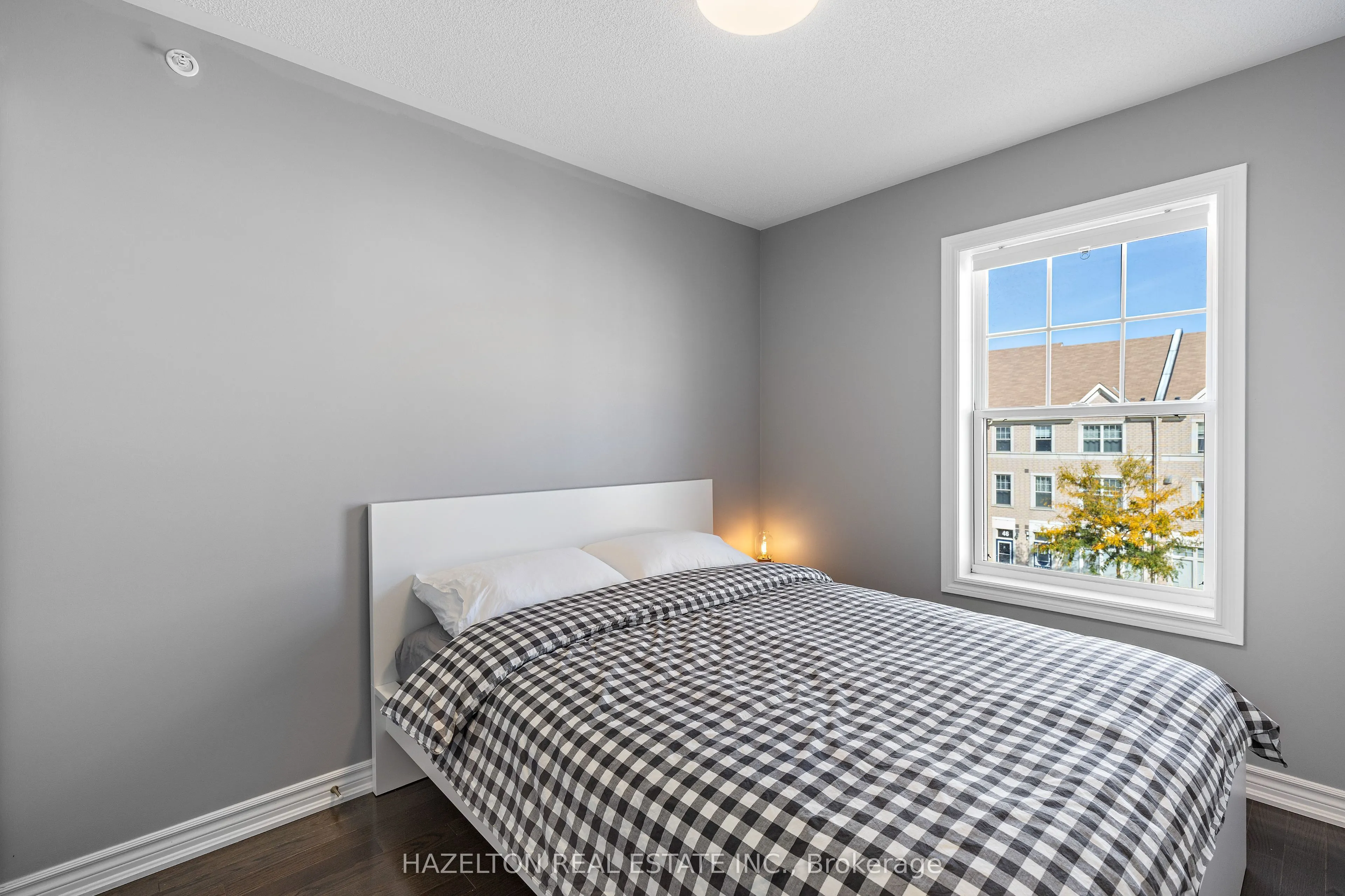 49 Cathedral High Street, #Residential Unit- Back