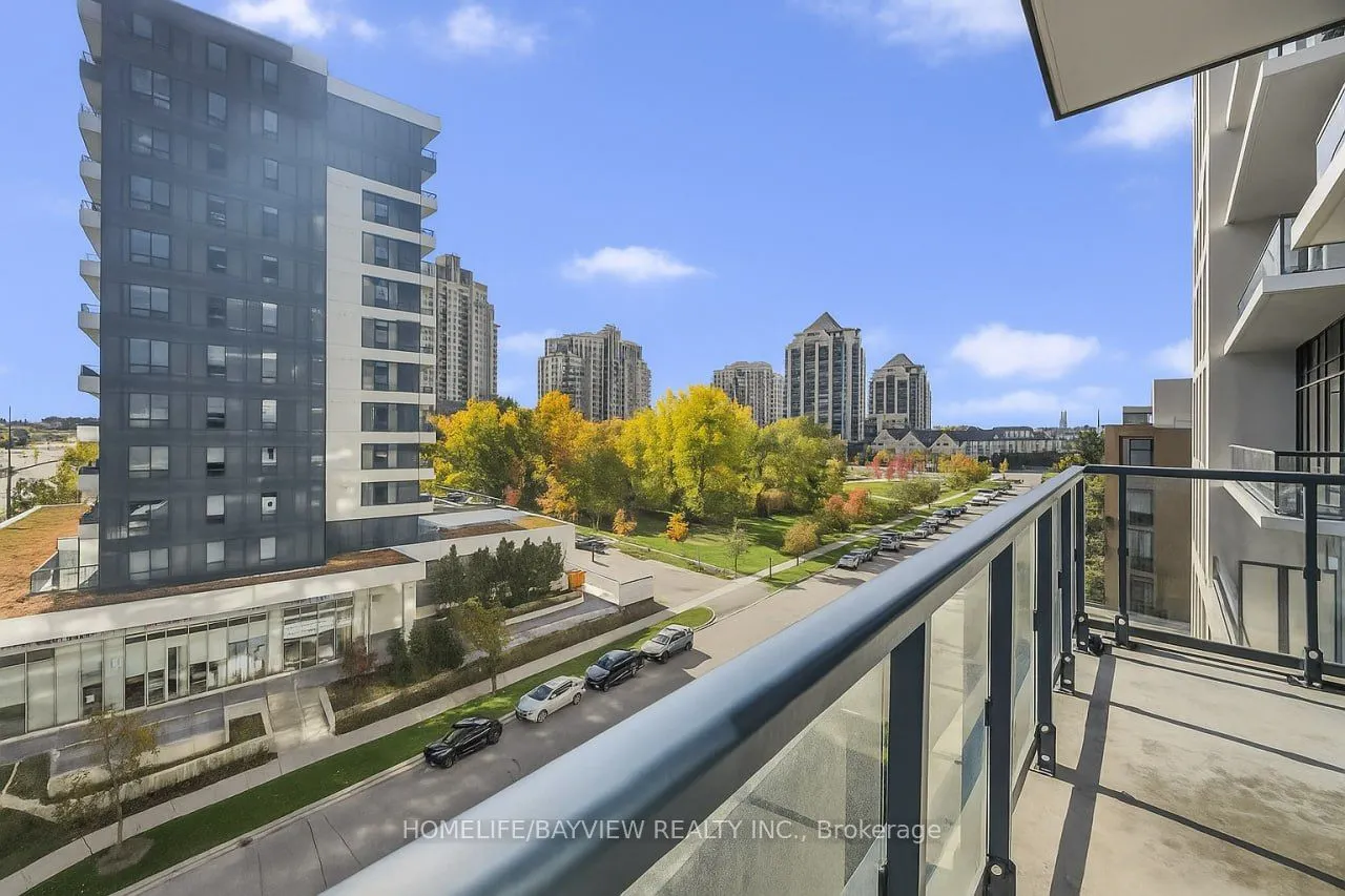 7950 Bathurst Street, #617