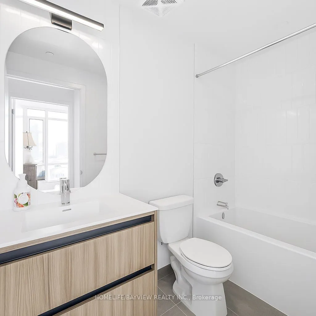 7950 Bathurst Street, #617