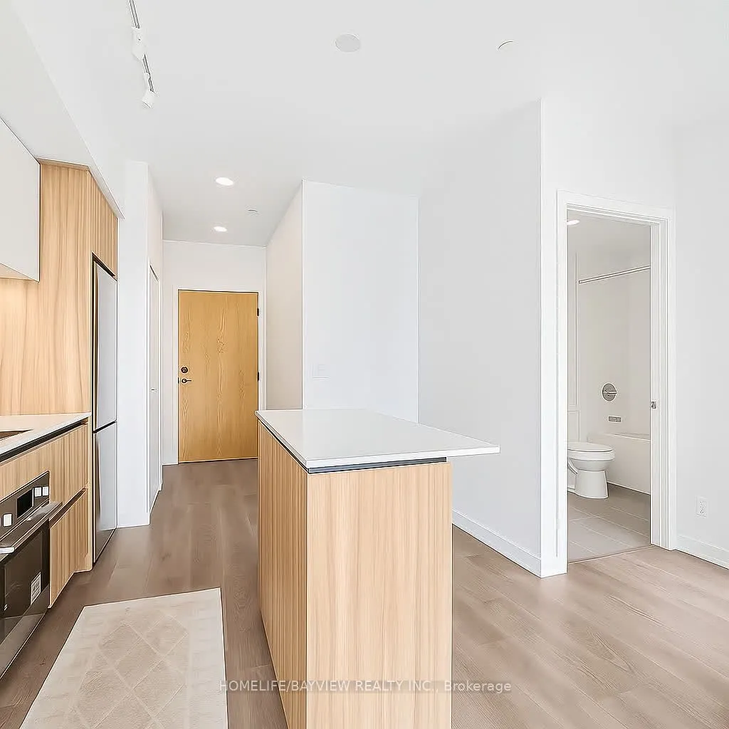 7950 Bathurst Street, #617