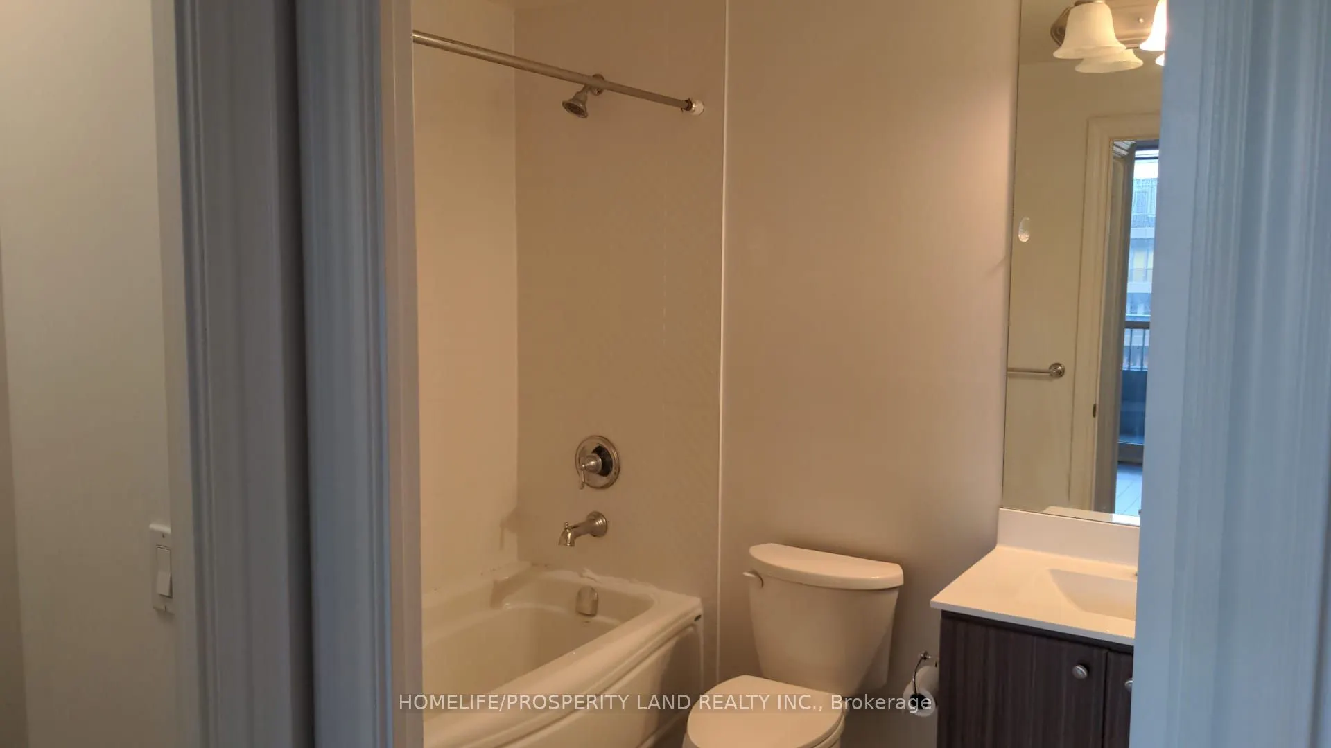 99 South Town Centre Boulevard, #803