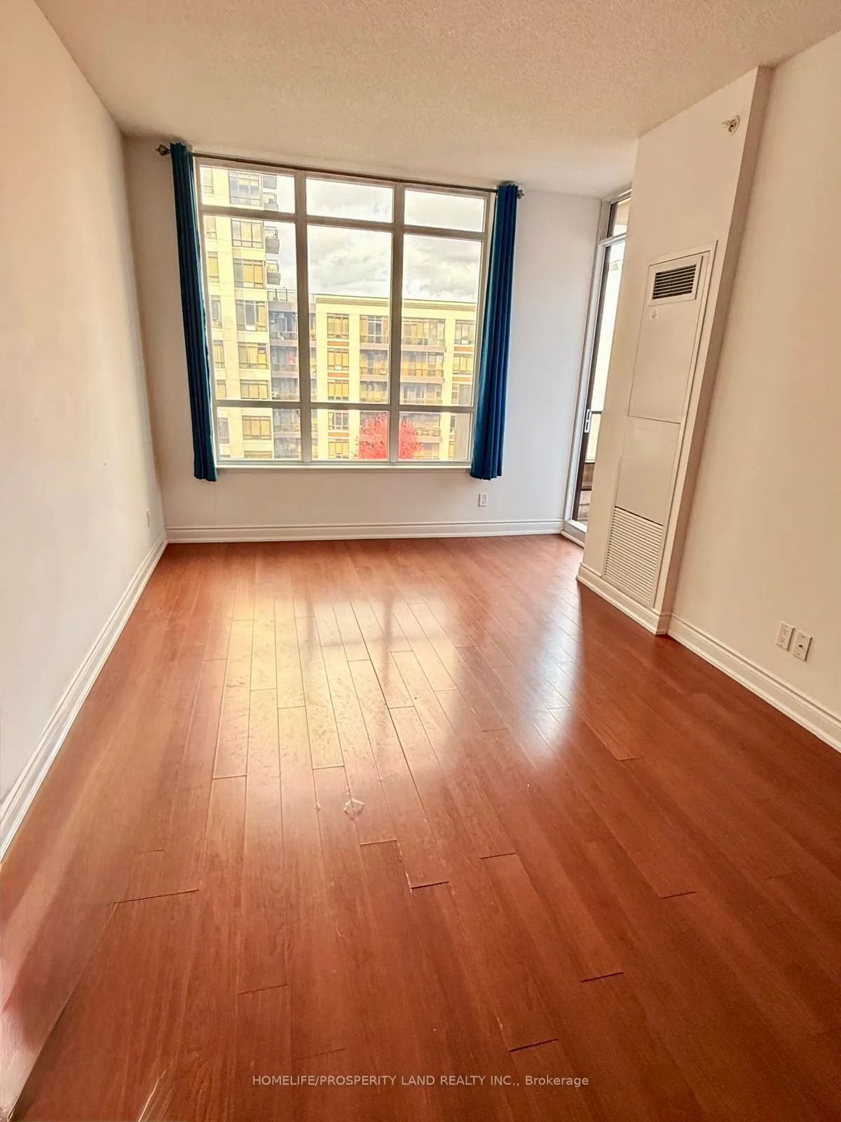 99 South Town Centre Boulevard, #803