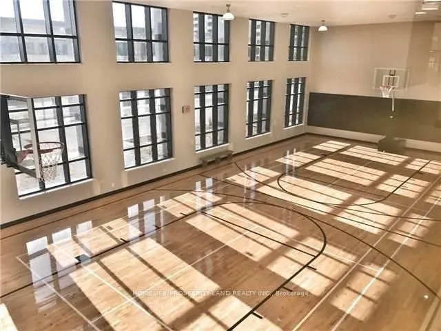 99 South Town Centre Boulevard, #803