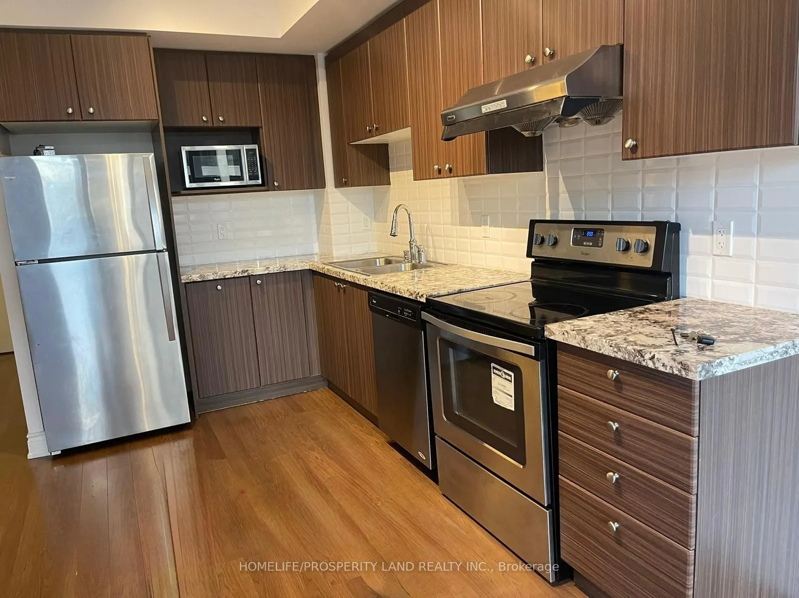 99 South Town Centre Boulevard, #803