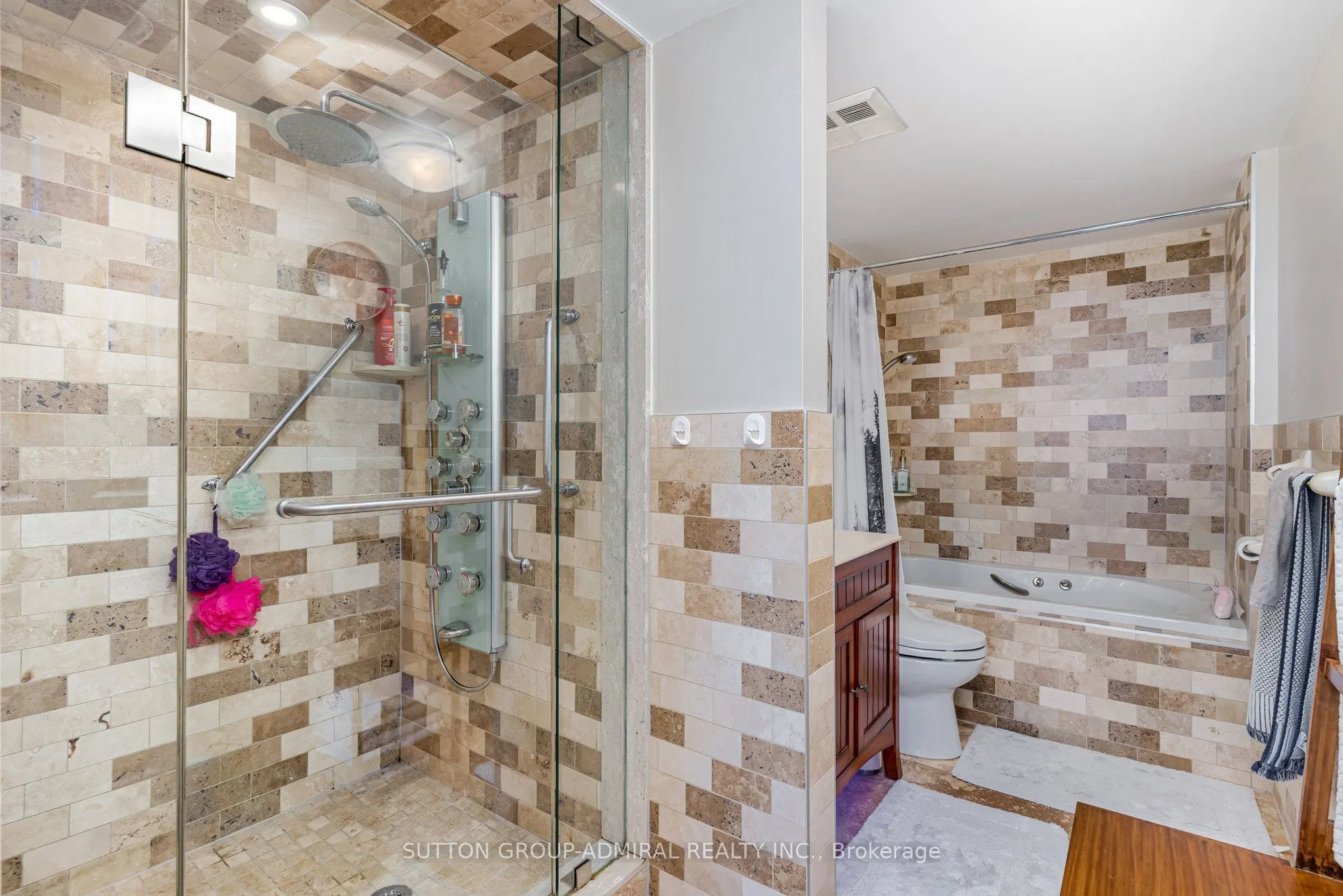 7440 Bathurst Street, #807