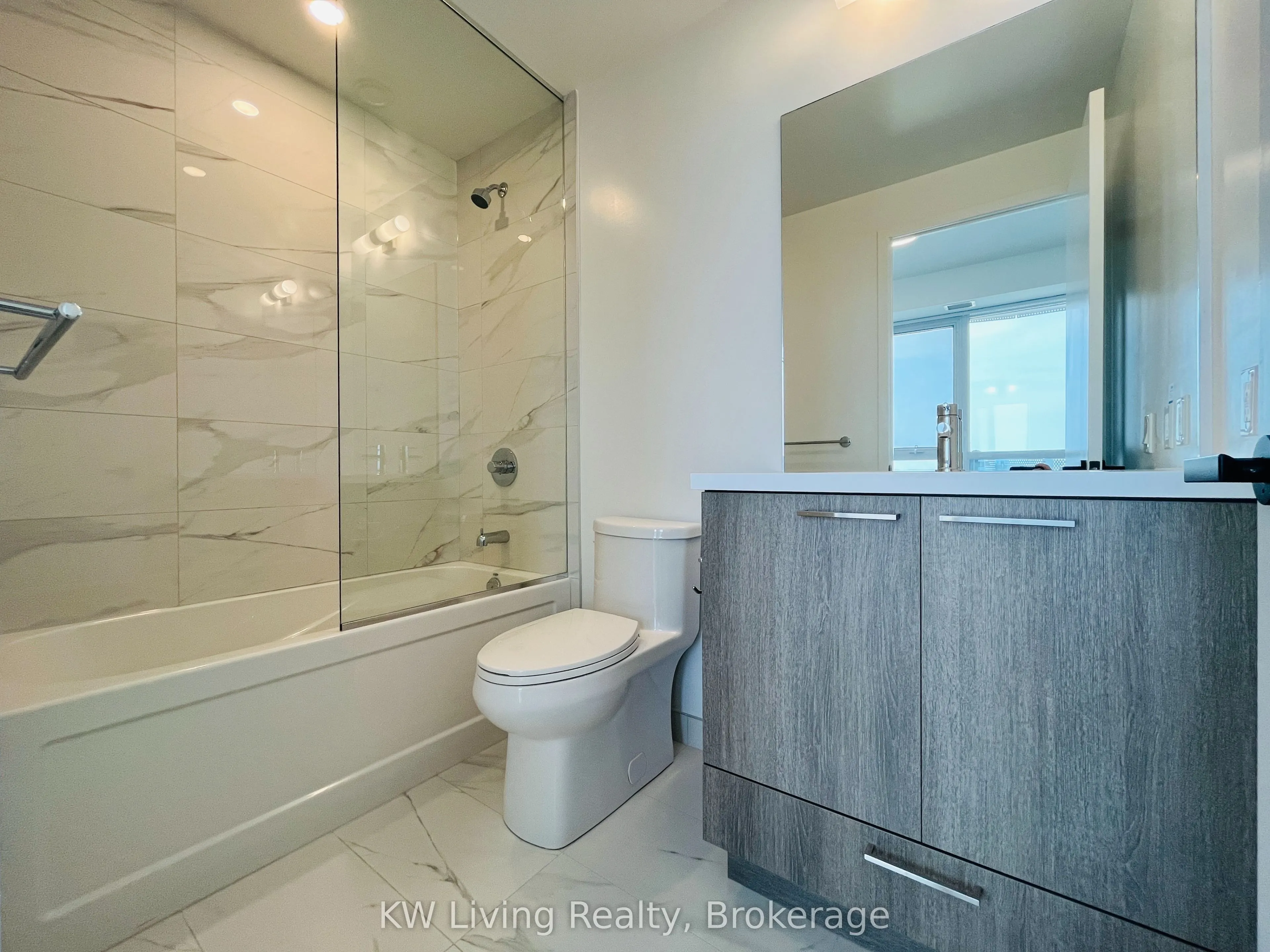 225 Commerce Street, #4809