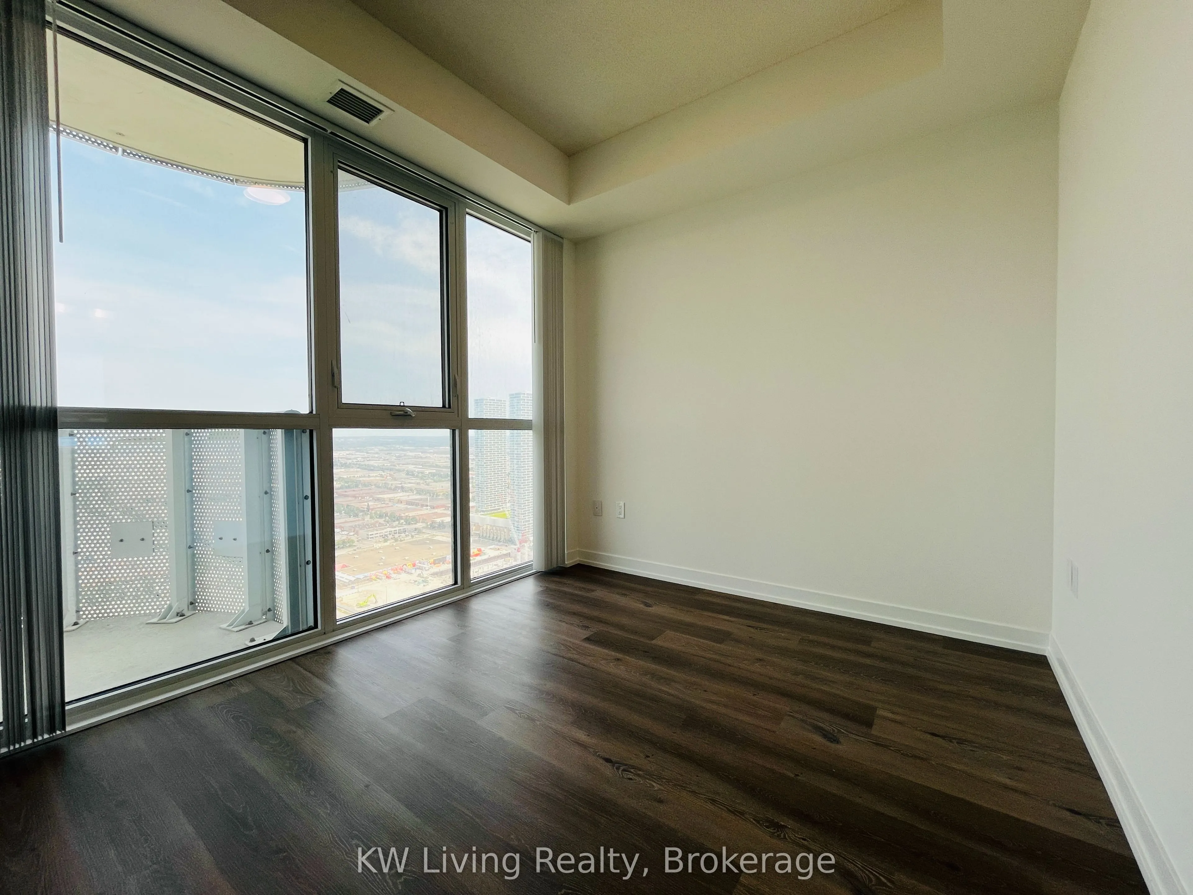 225 Commerce Street, #4809