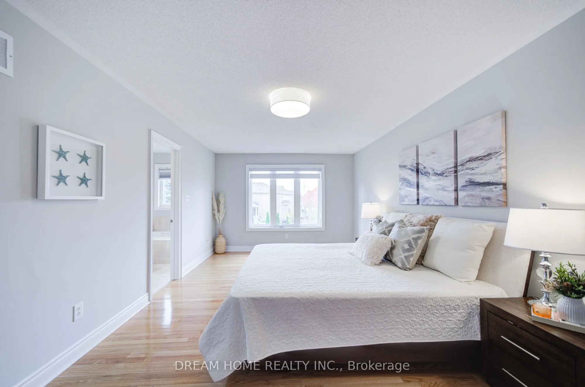 172 Tom Taylor Crescent