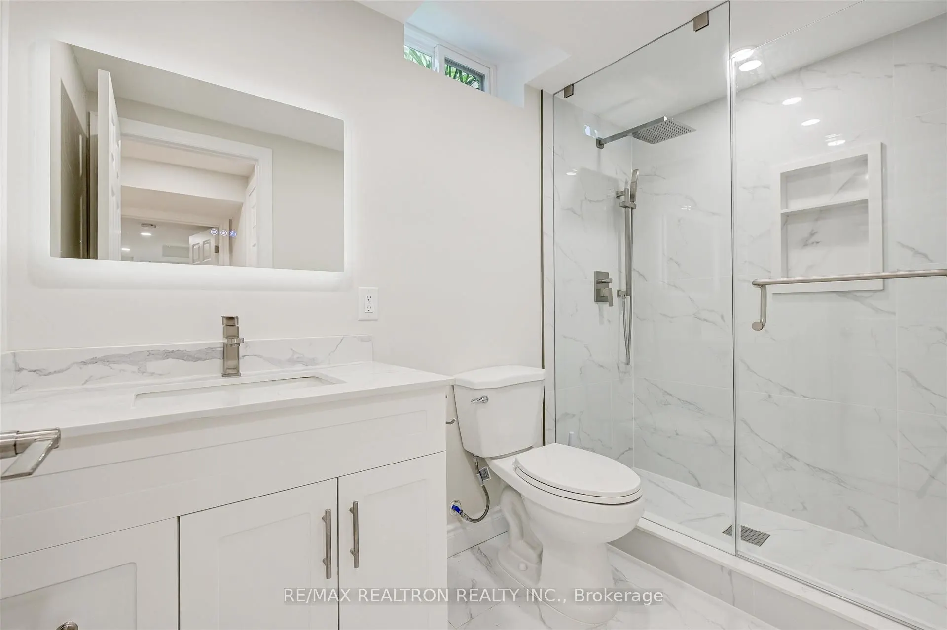 12 Randall Avenue, #Lower