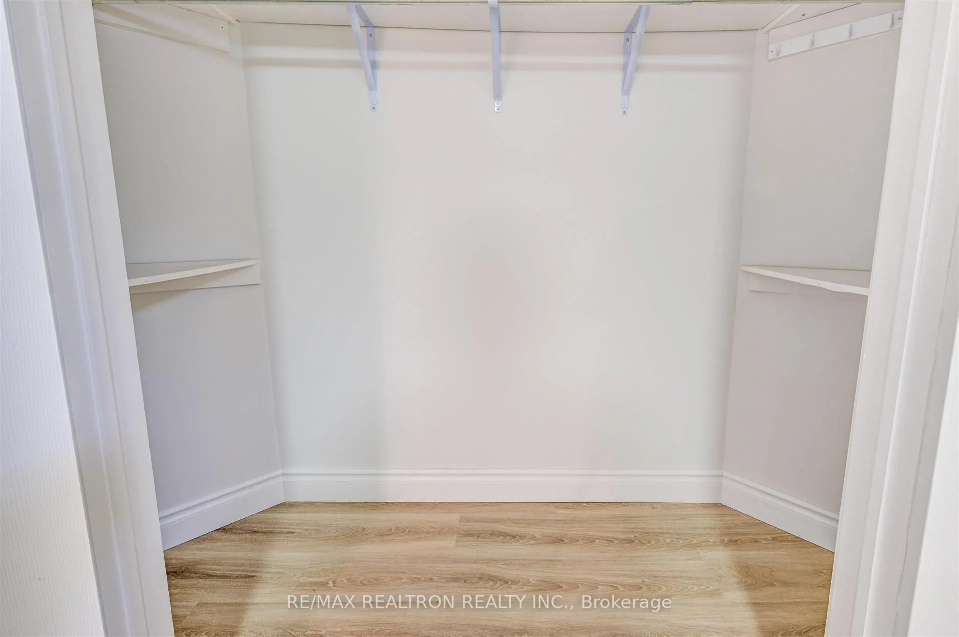 12 Randall Avenue, #Lower