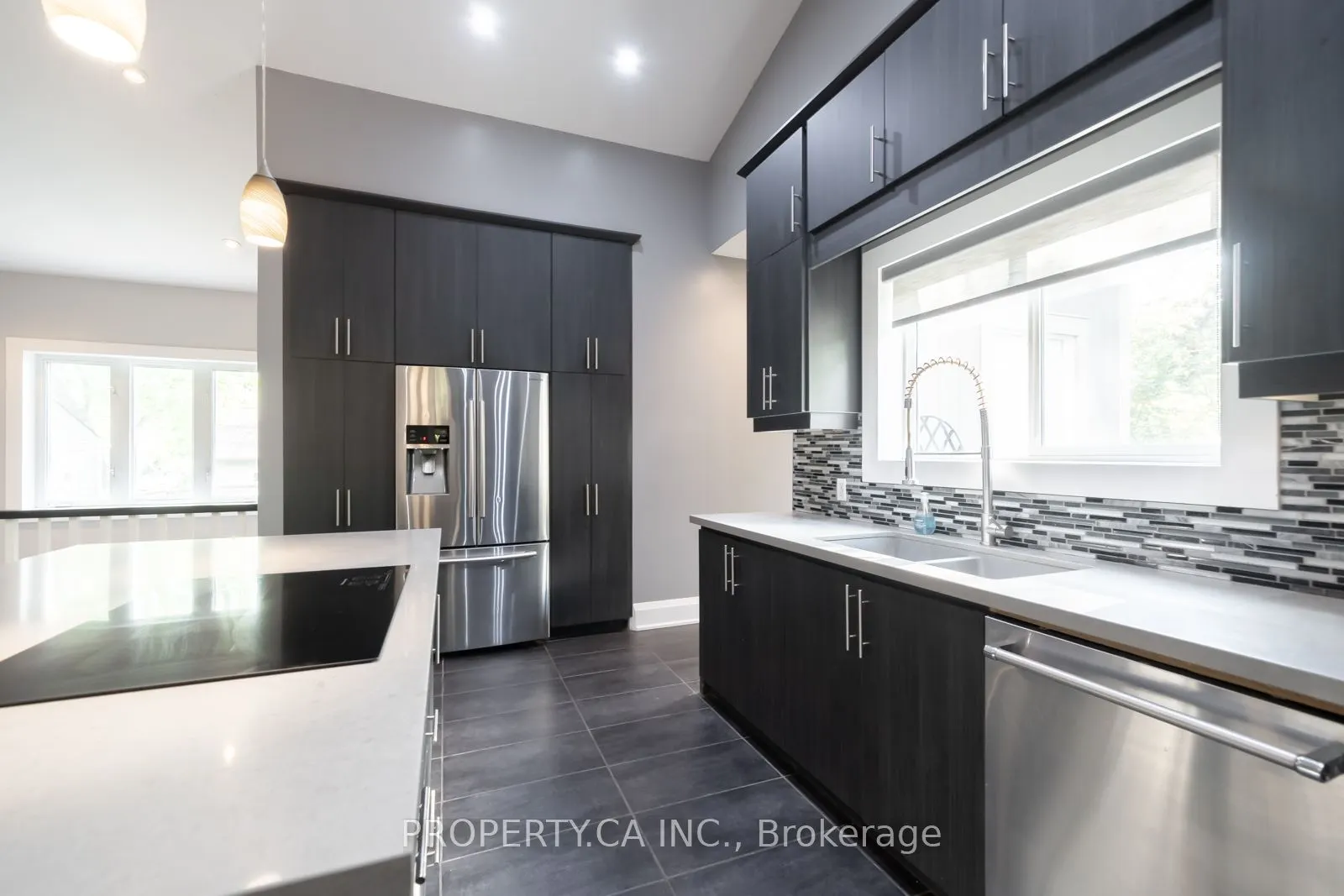 176 Pleasant Boulevard