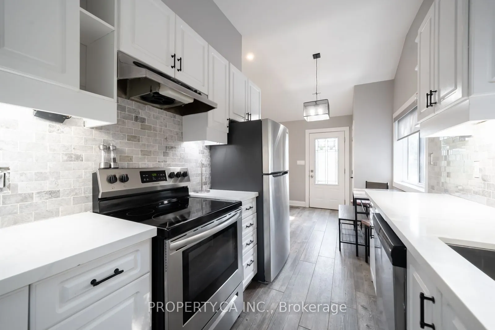 176 Pleasant Boulevard