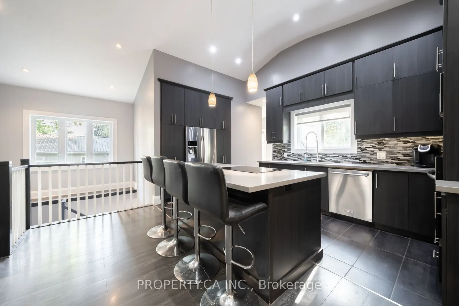 176 Pleasant Boulevard