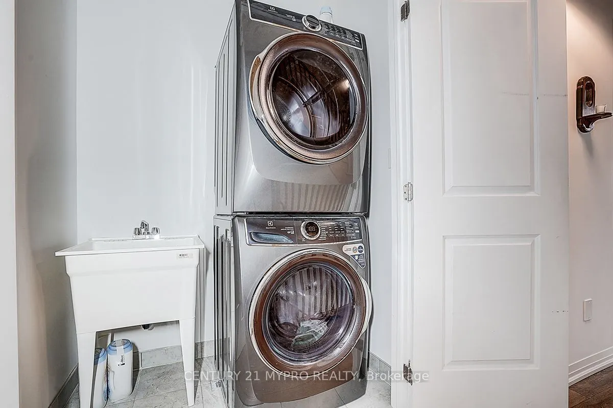 35 Alan Francis Lane