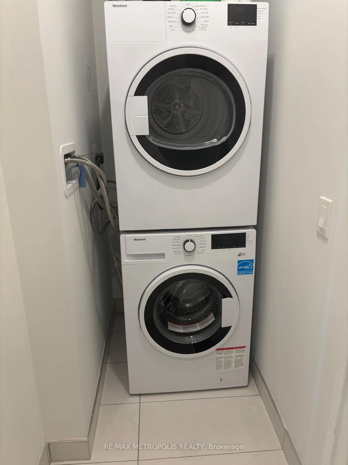 5 Buttermill Avenue, #PH08