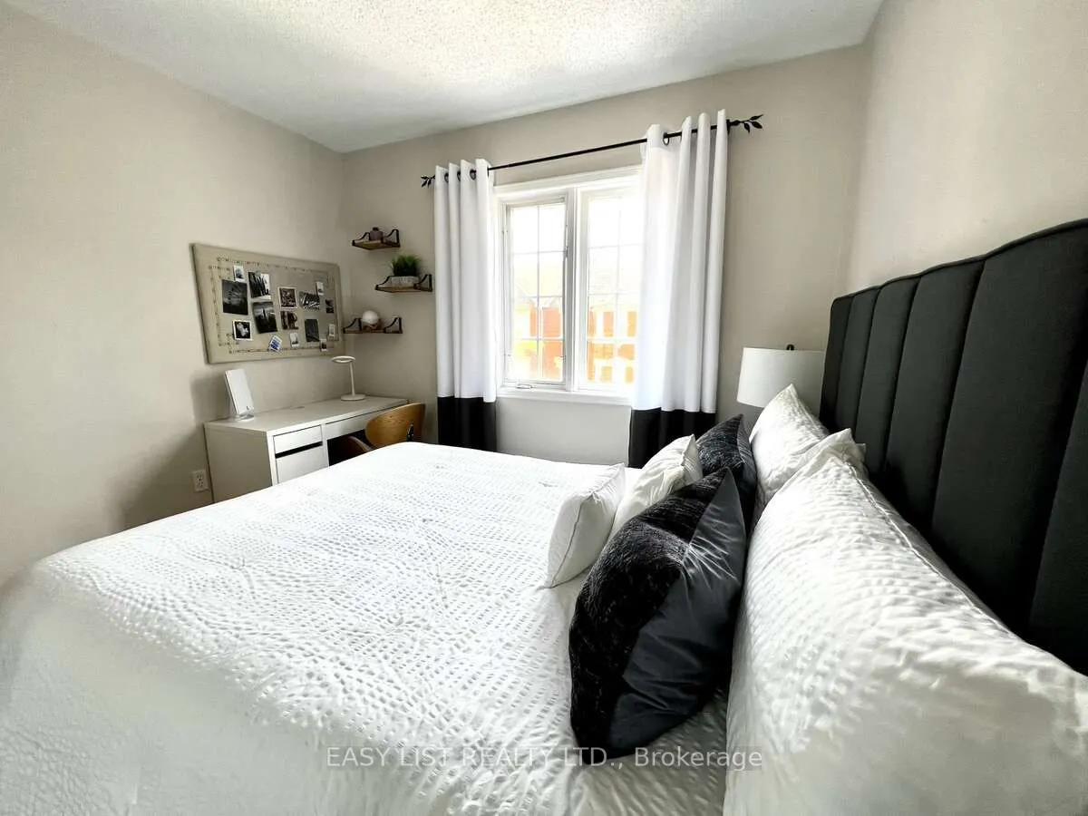 95 Weldrick Road E, #74