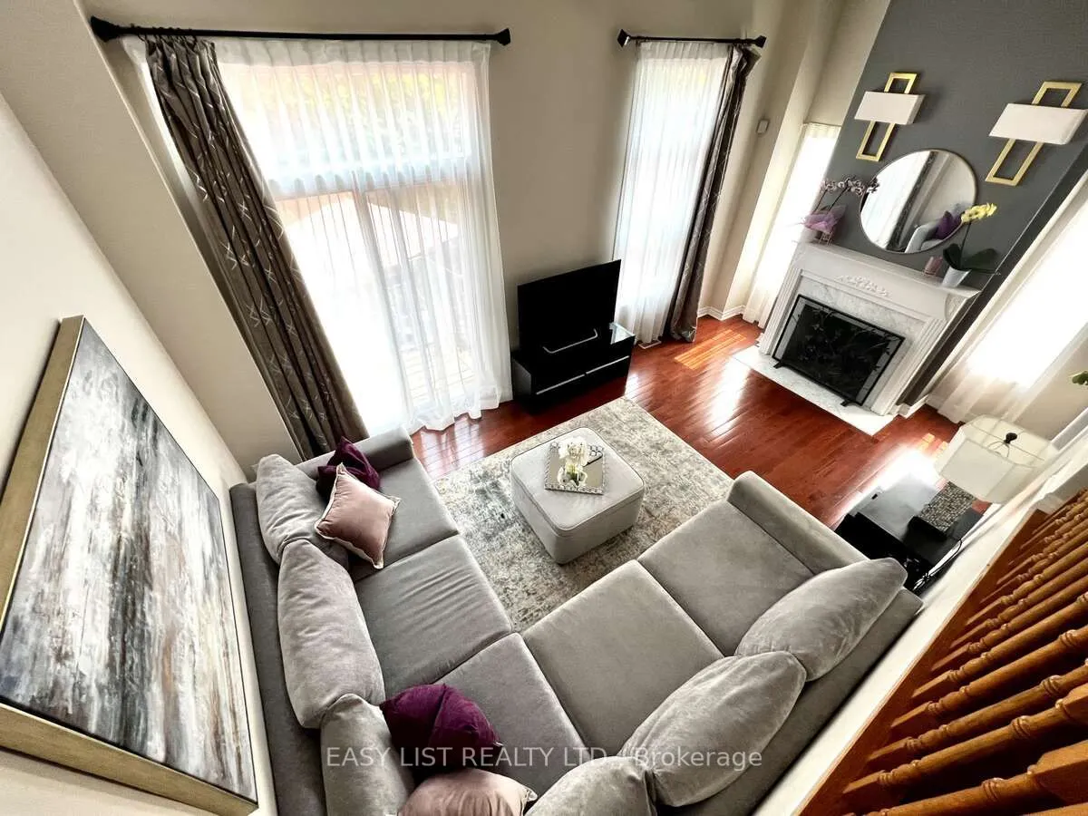 95 Weldrick Road E, #74