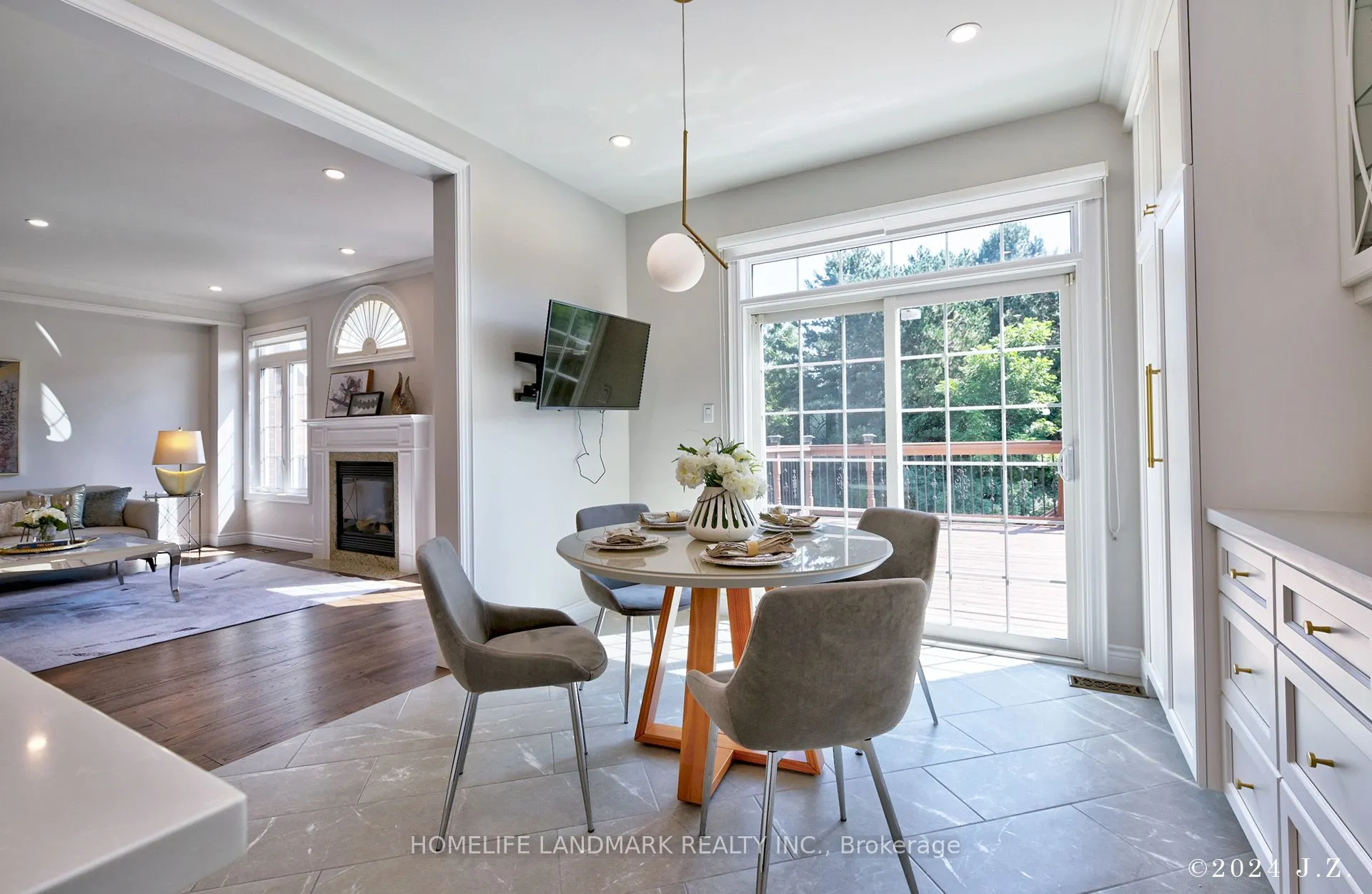 57 Castleglen Boulevard