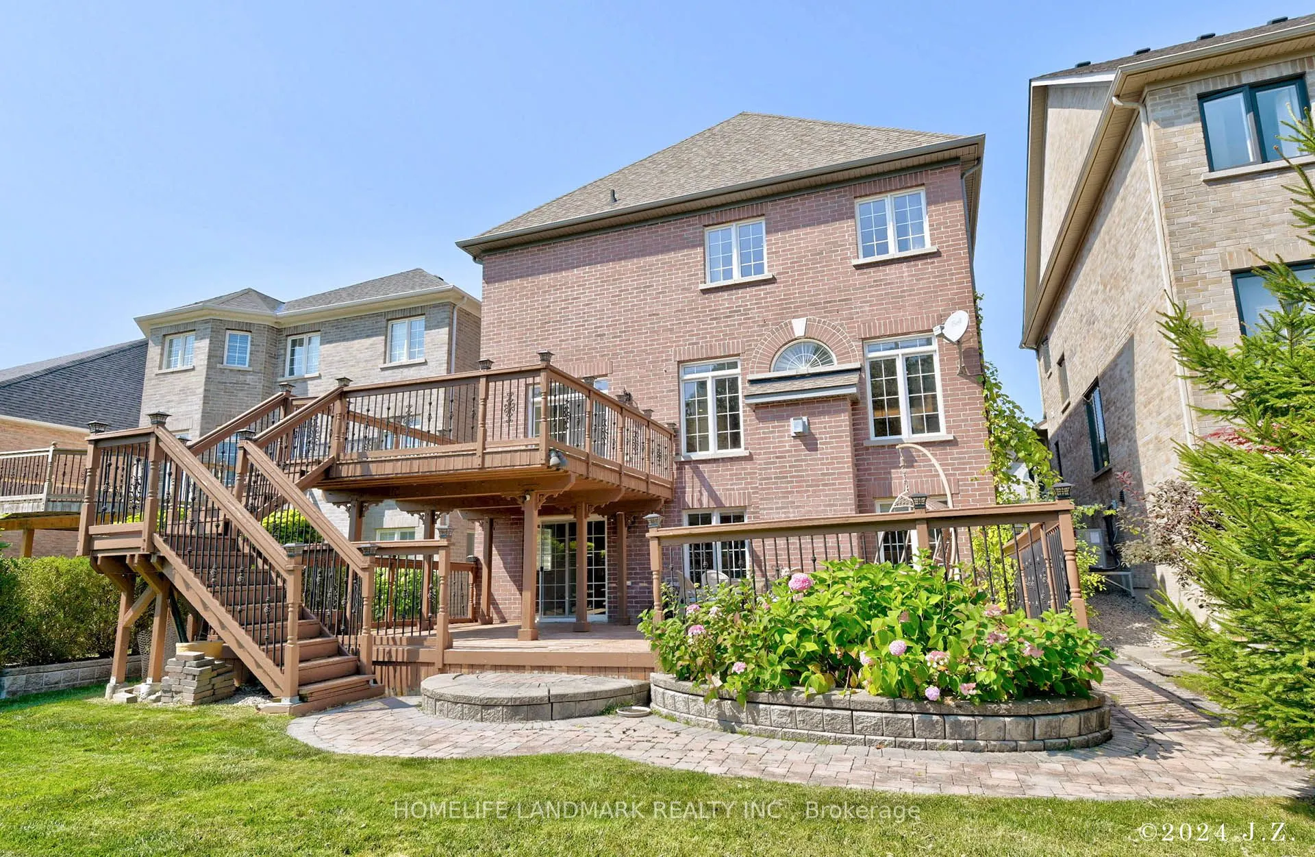 57 Castleglen Boulevard