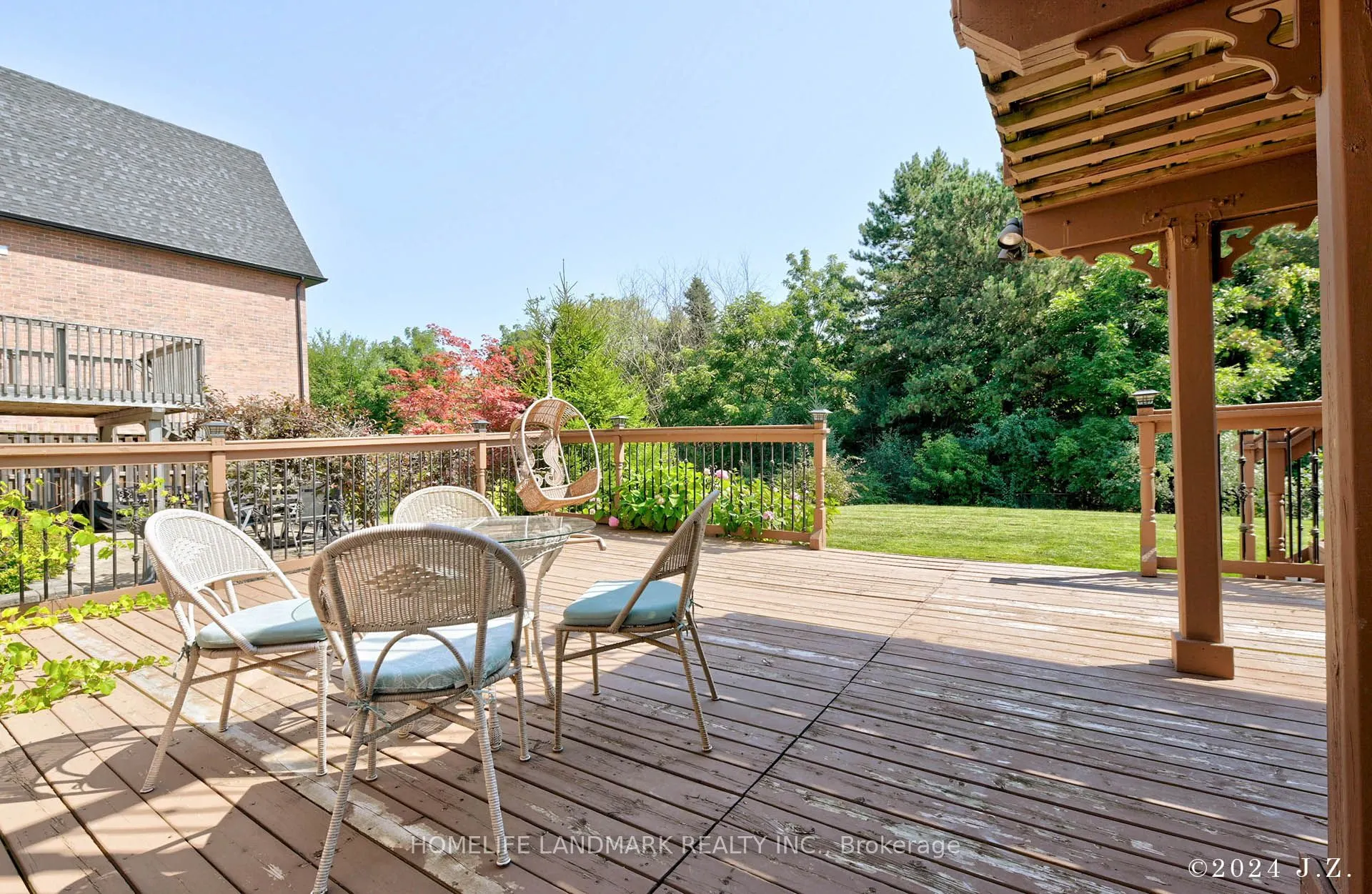 57 Castleglen Boulevard