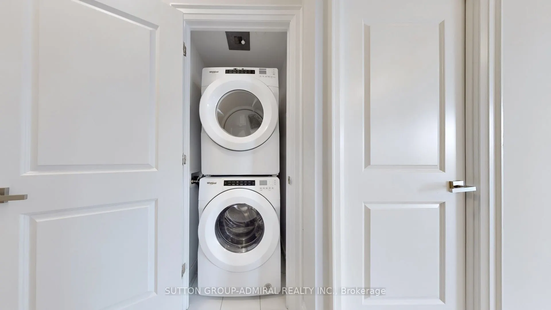 10 Gatineau Drive, #716