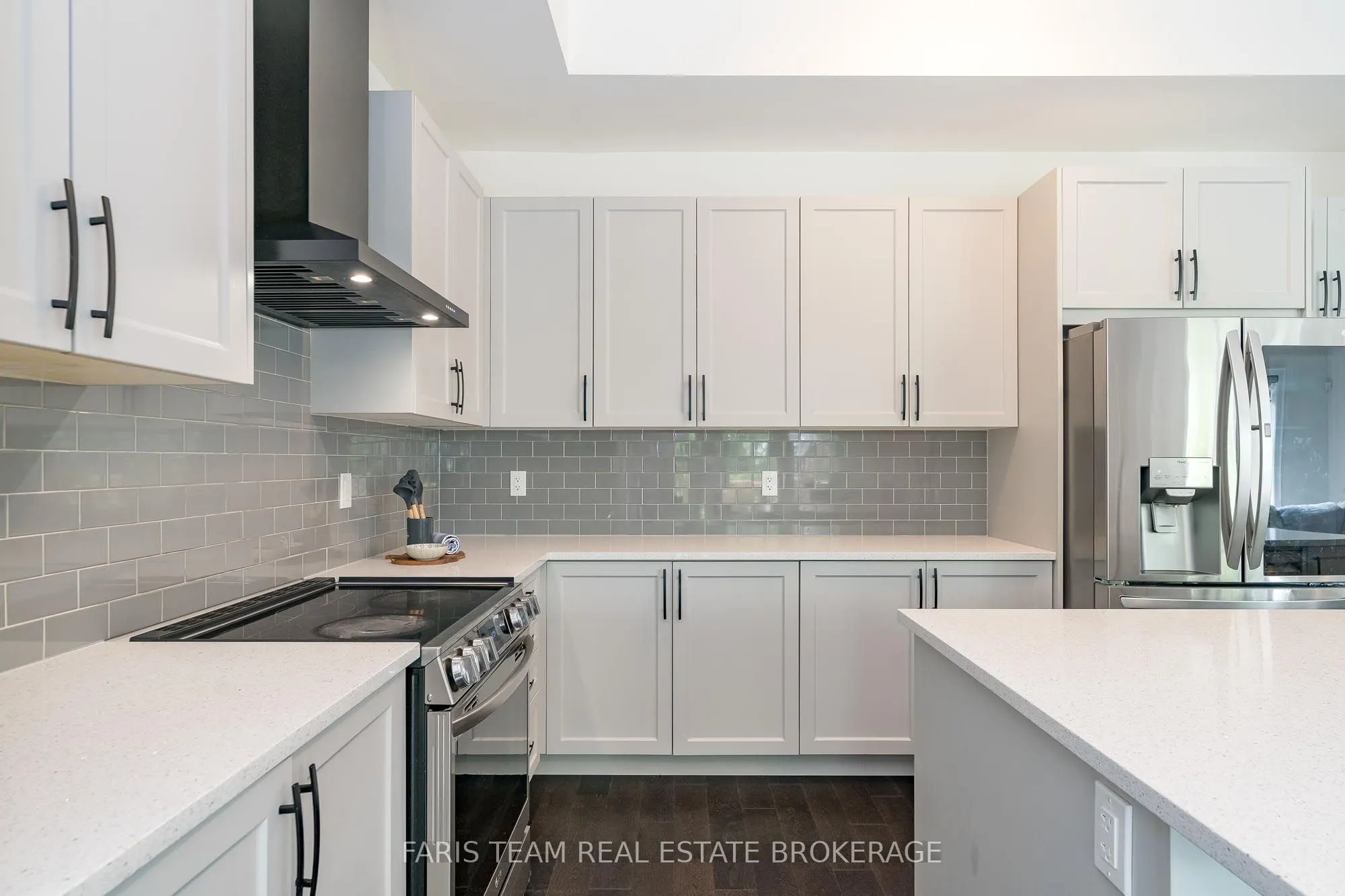 1425 Blackmore Street