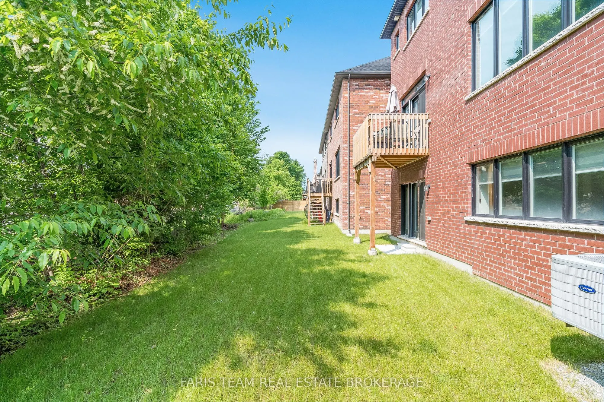 1425 Blackmore Street