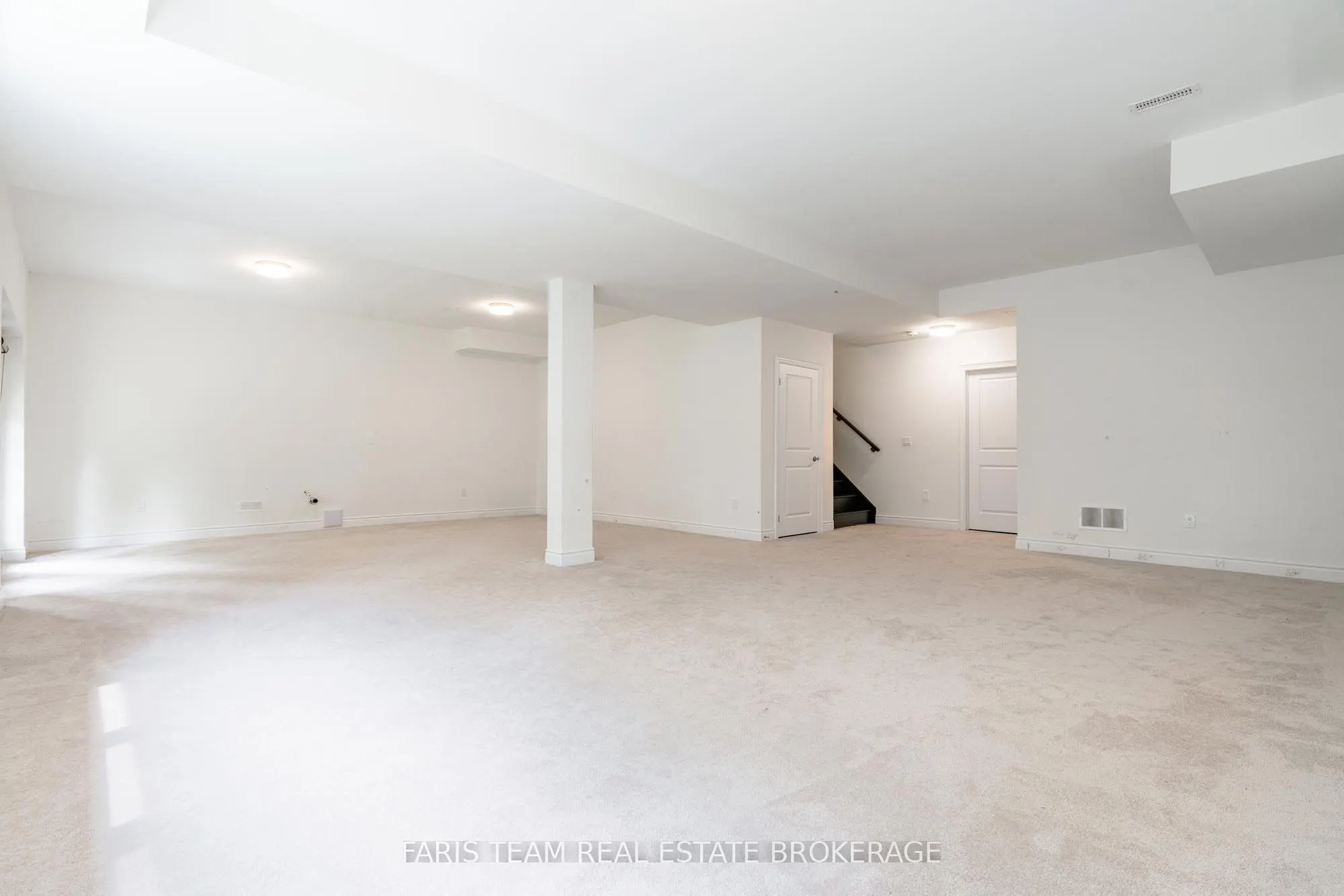 1425 Blackmore Street