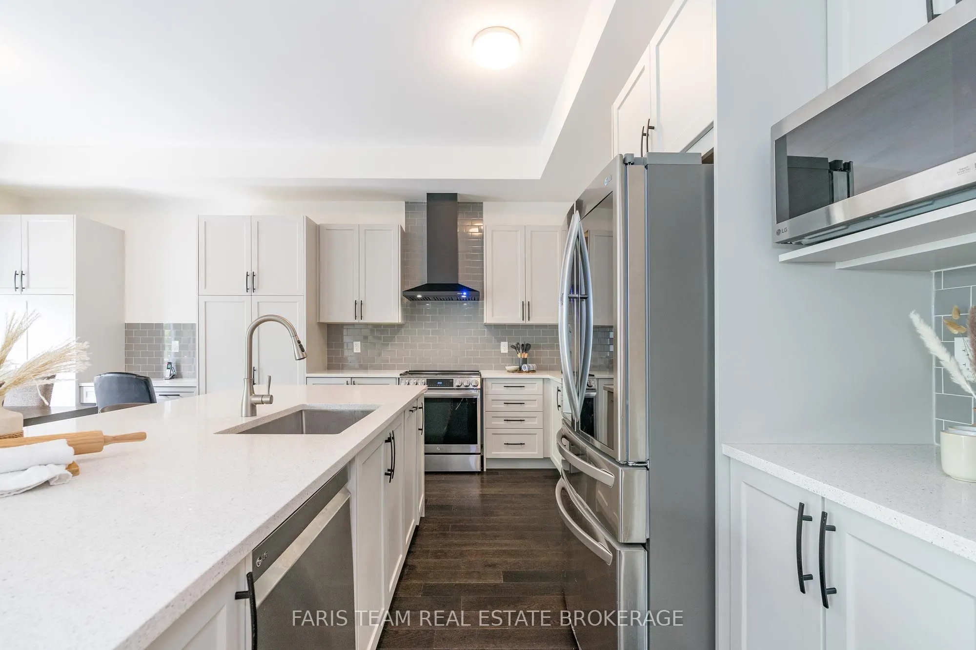 1425 Blackmore Street