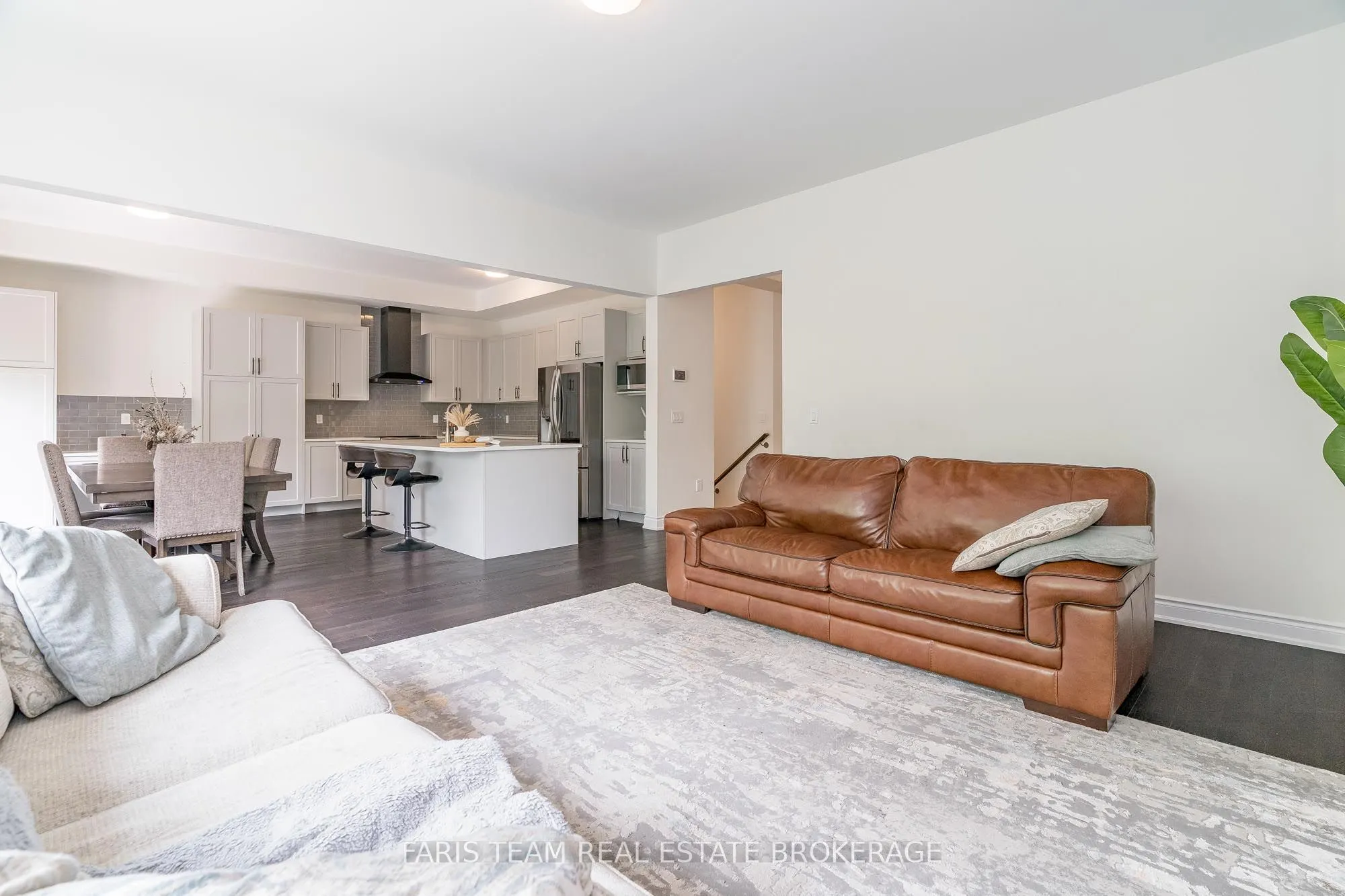 1425 Blackmore Street