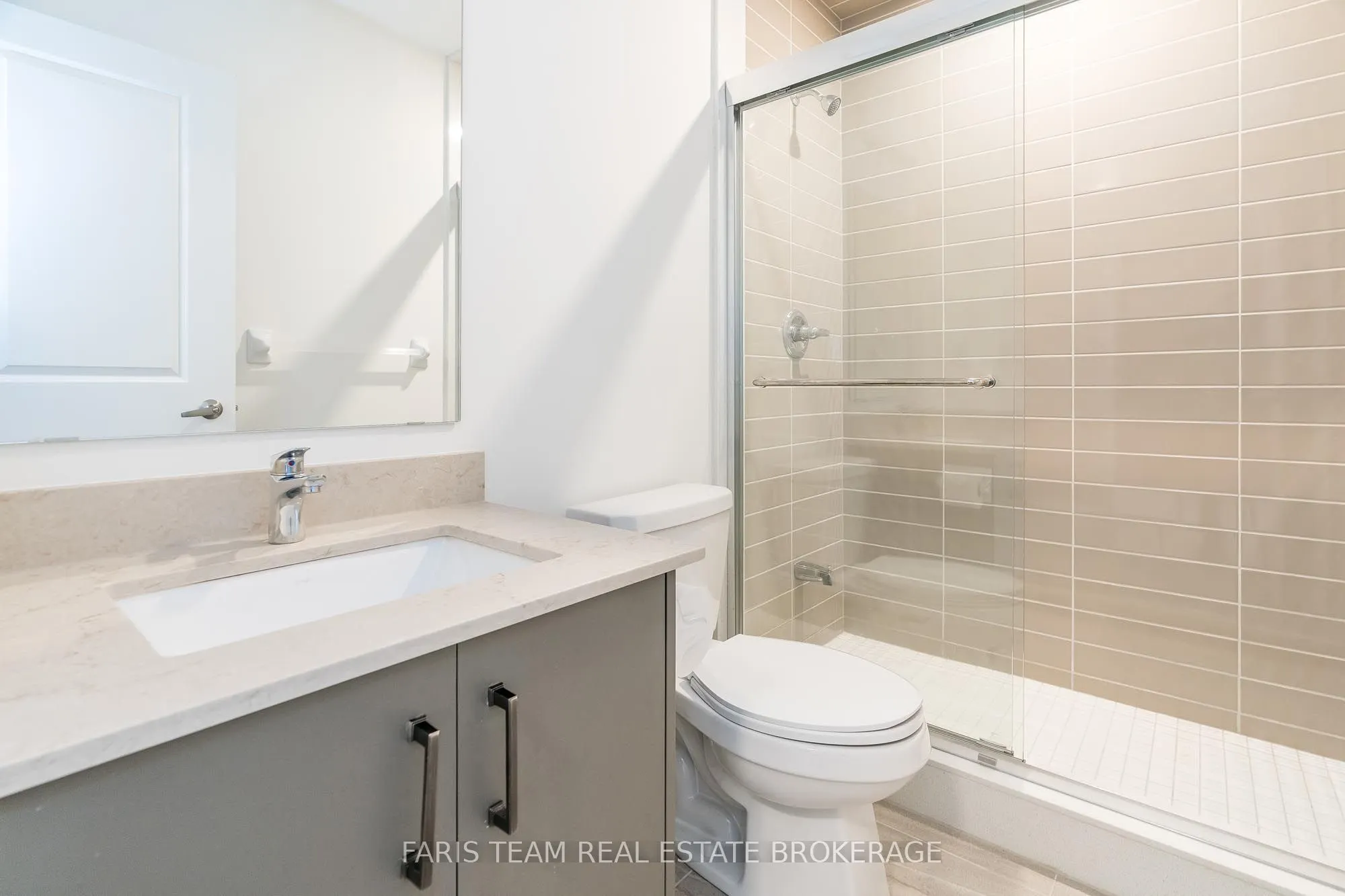 1425 Blackmore Street