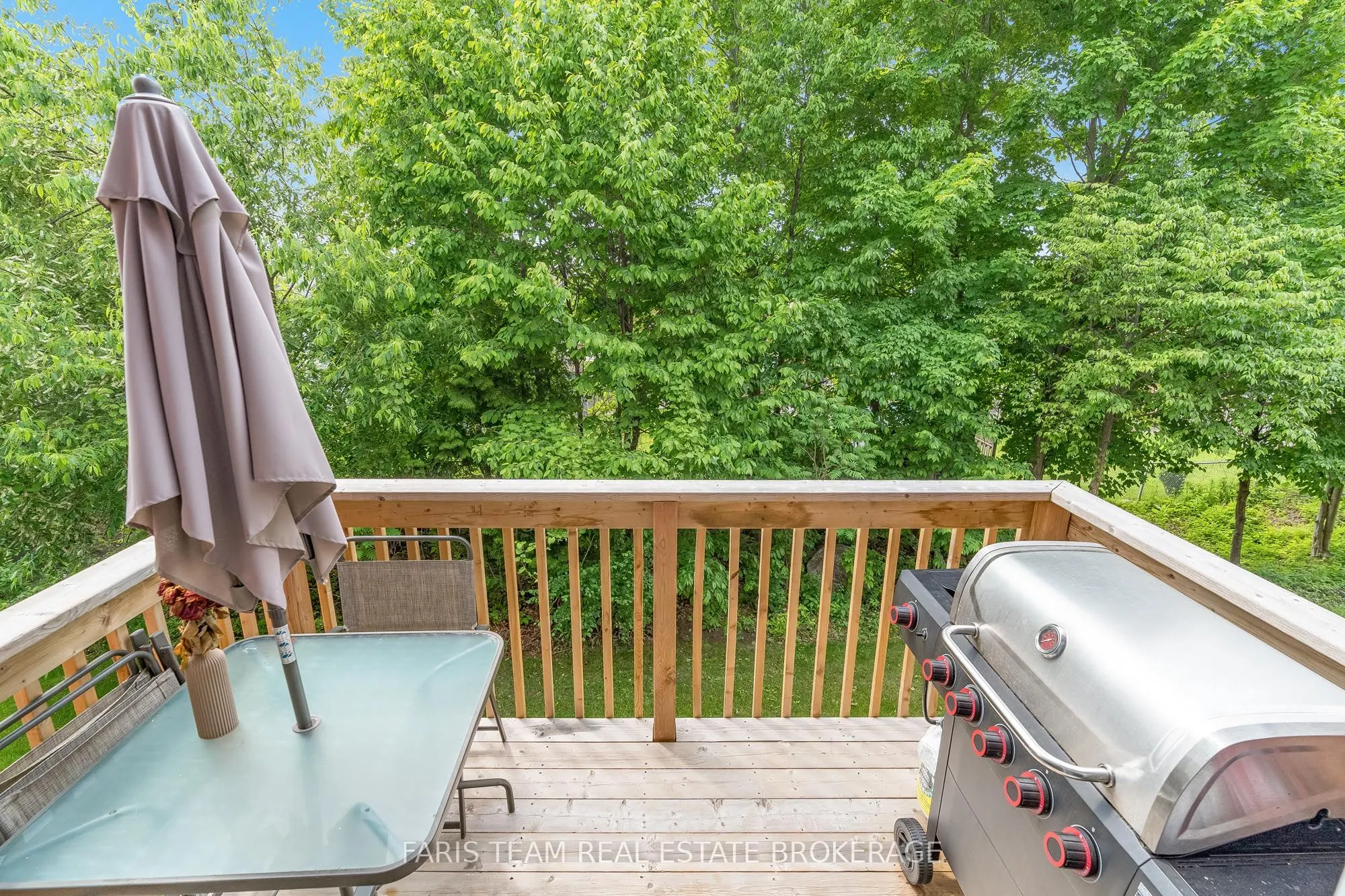 1425 Blackmore Street