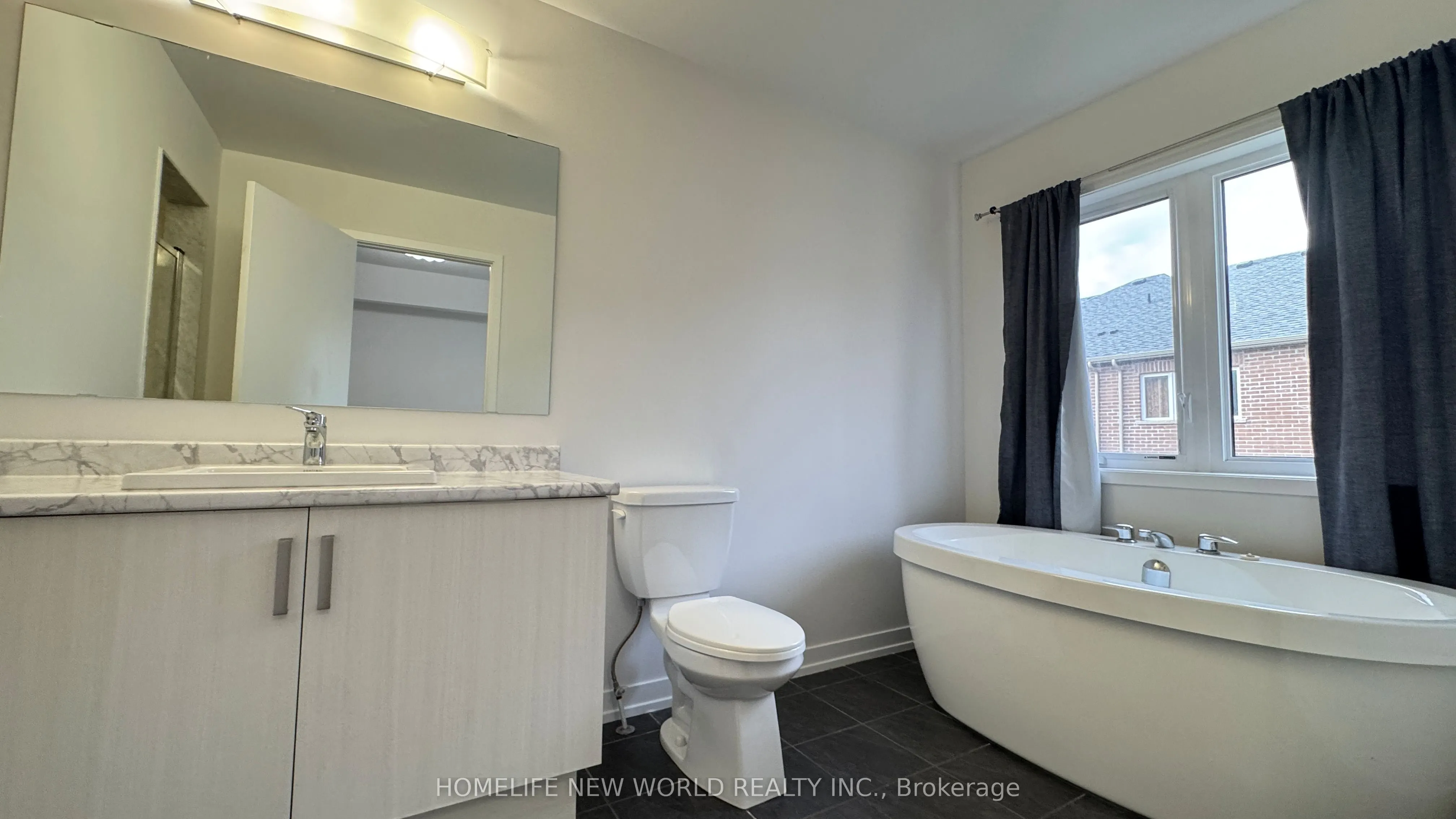 120 Knott End Crescent