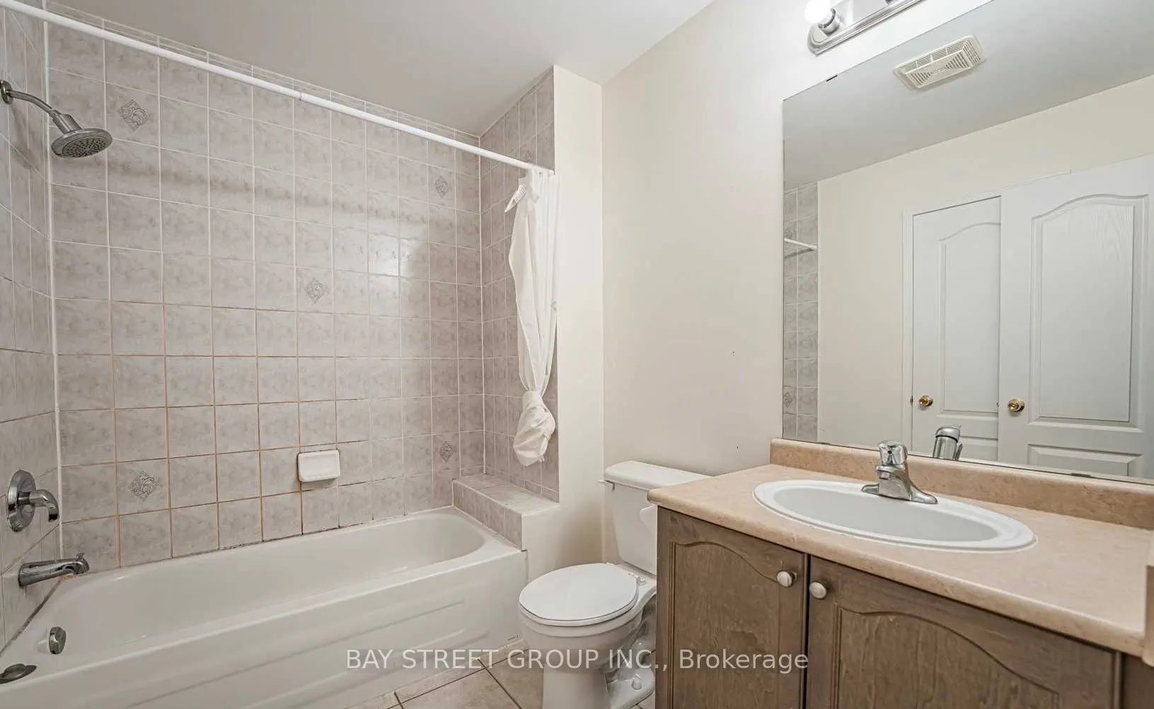 10 Post Oak Drive, #14