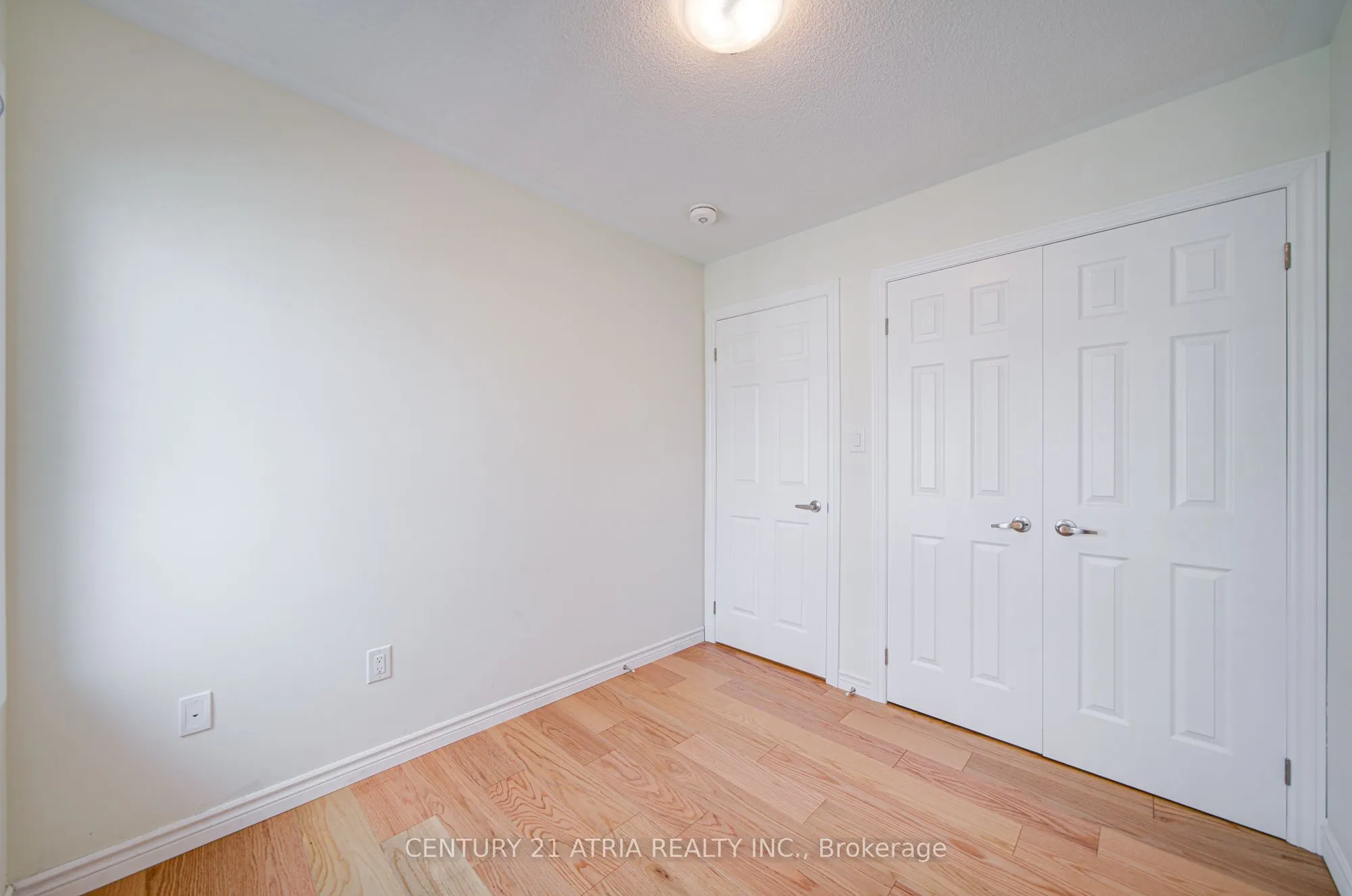 29 Thomas Frisby Jr Crescent