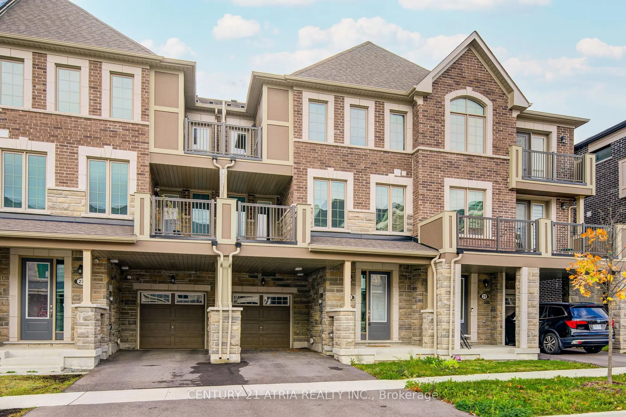 29 Thomas Frisby Jr Crescent